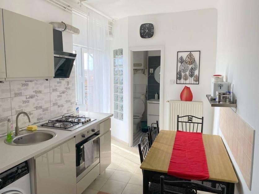 Apartment - Photo 31