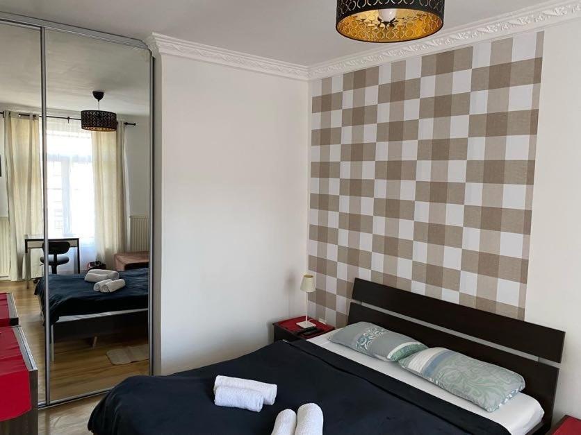 Apartment - Photo 18