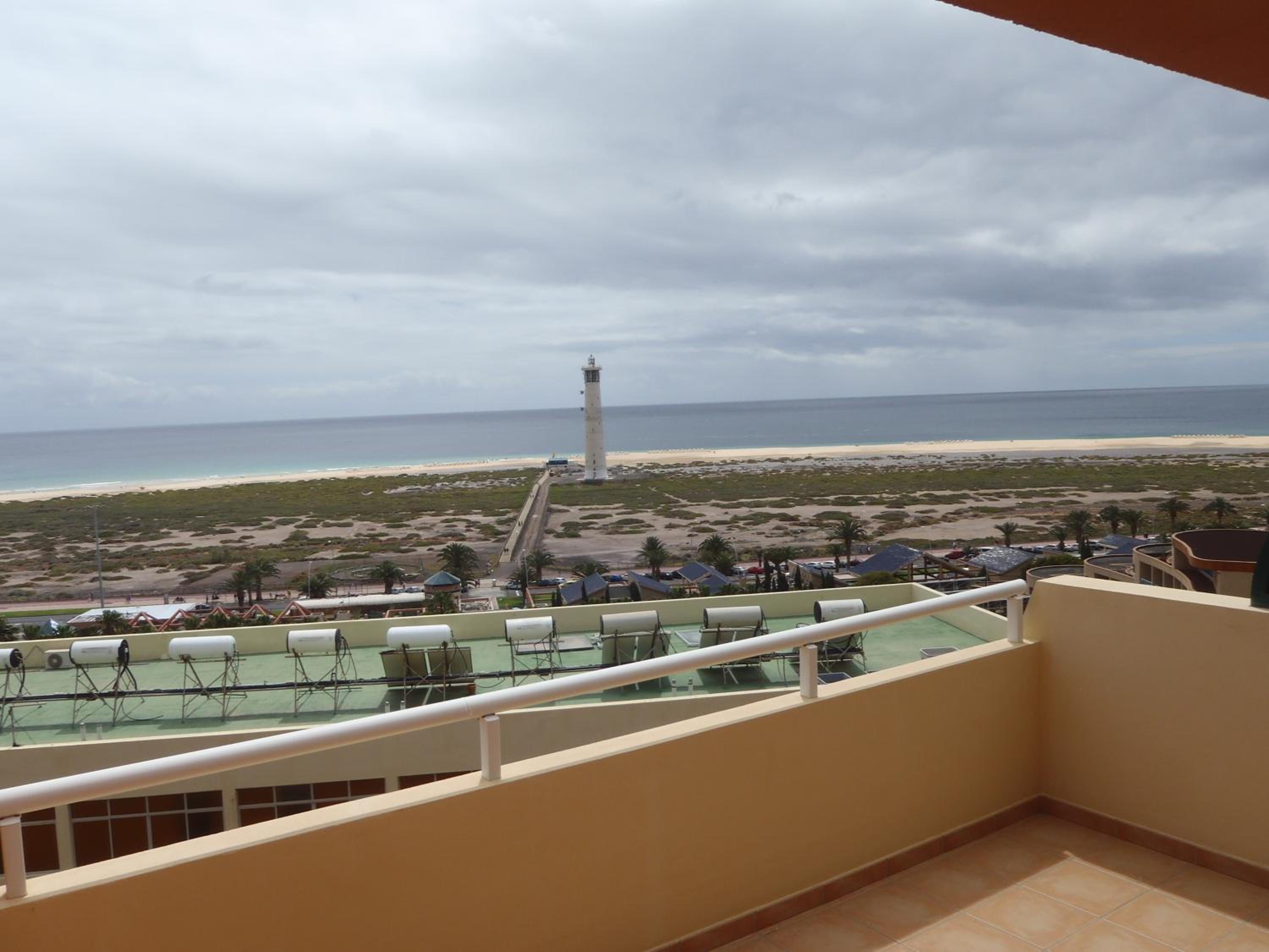 Studio Apartment with Sea View photo 2