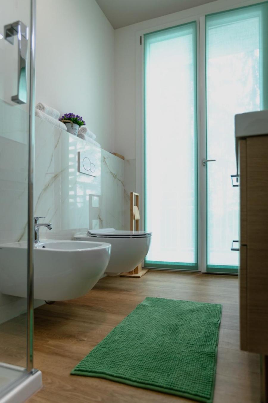Deluxe Double Room with Balcony photo 3