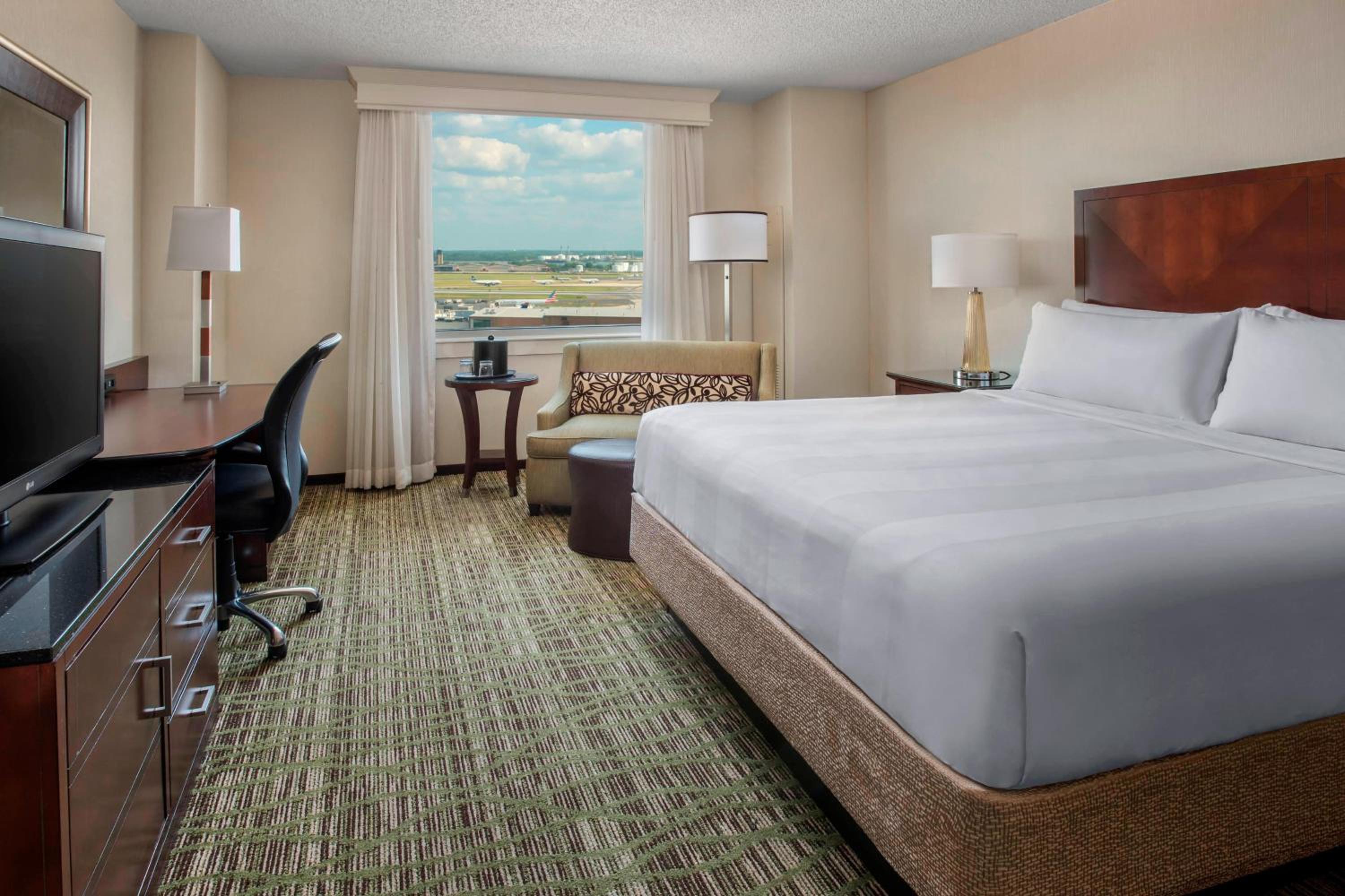 King Room with View - Photo 1