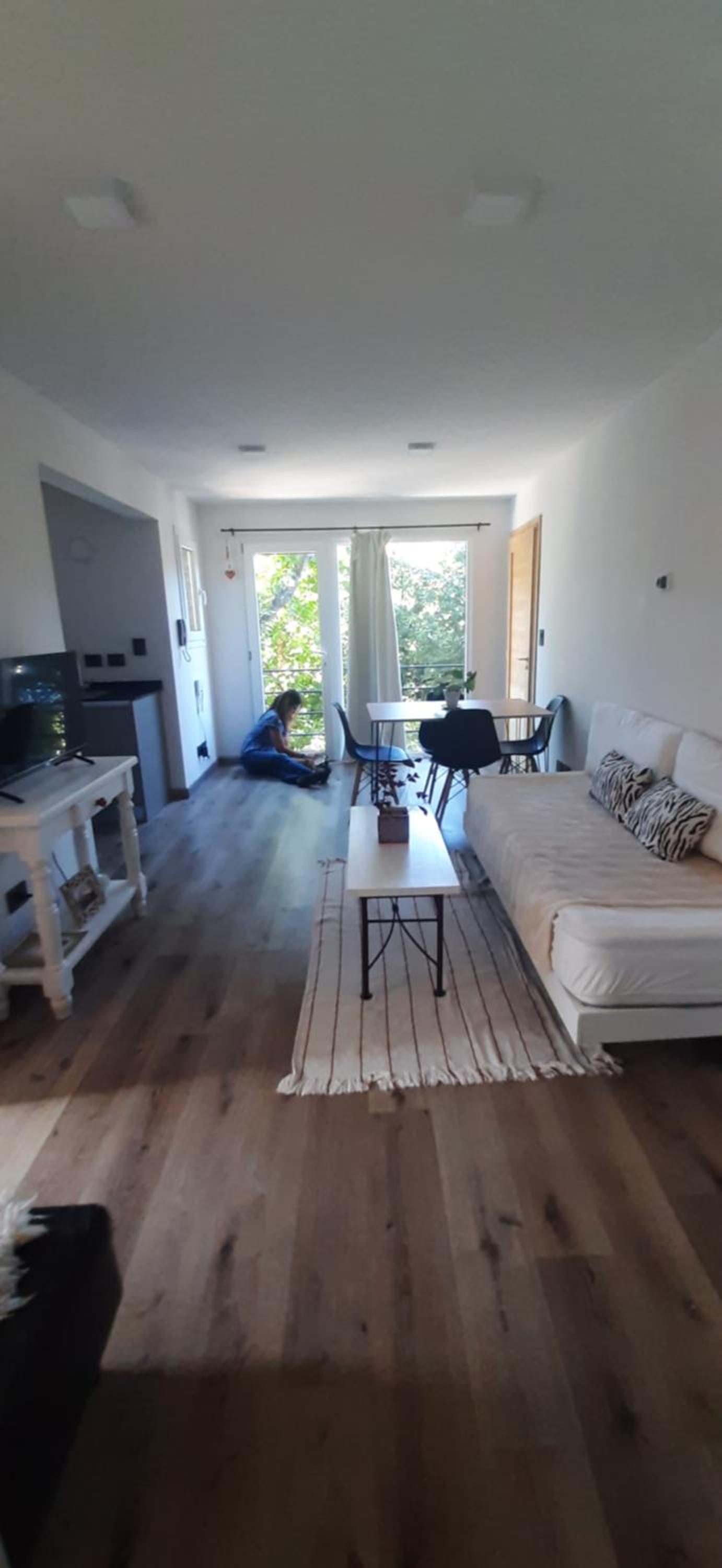 One-Bedroom Apartment photo 2