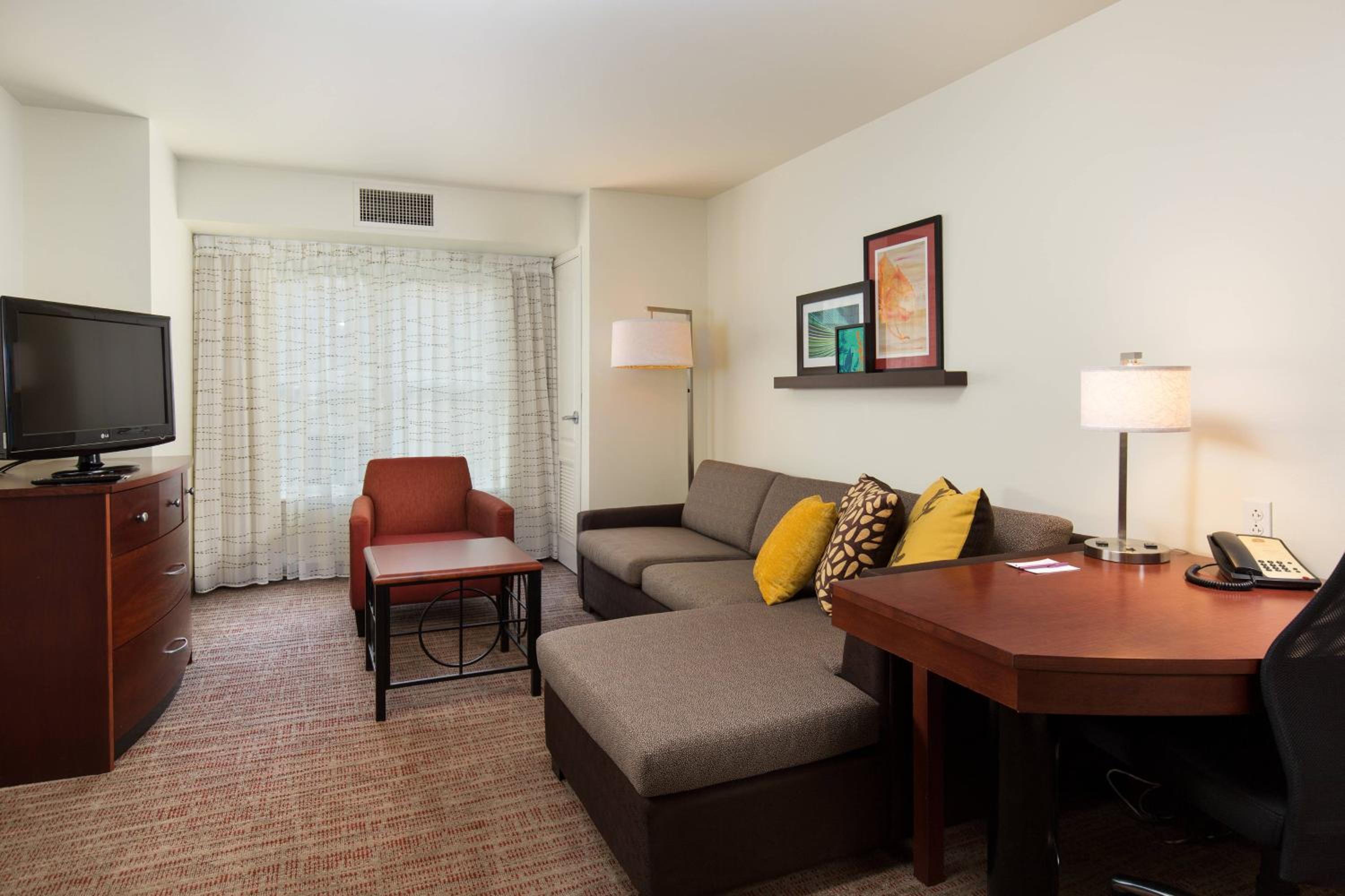 Two-Bedroom Suite - Photo 1