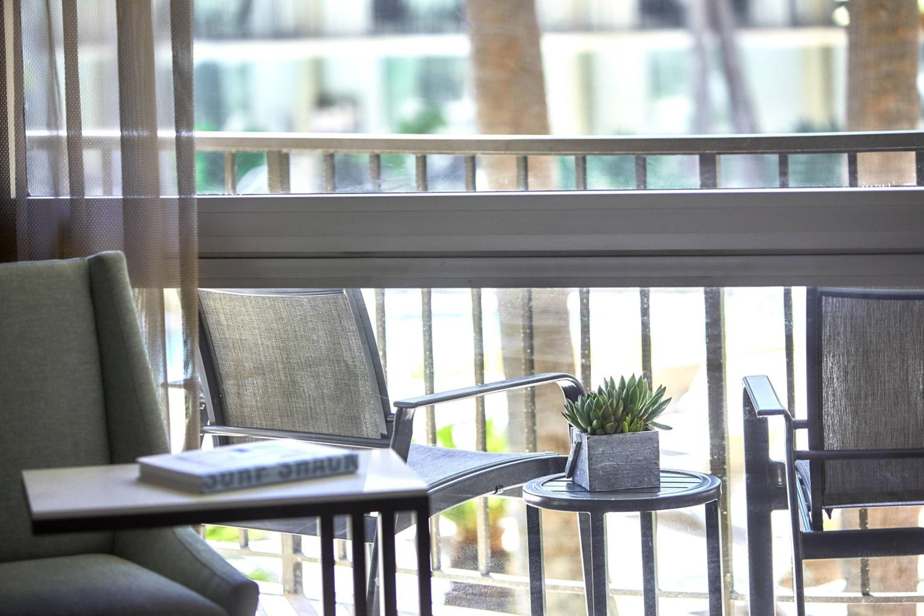 Double Room with Two Double Beds and Pool View - Hearing Accessible thumbnail 5