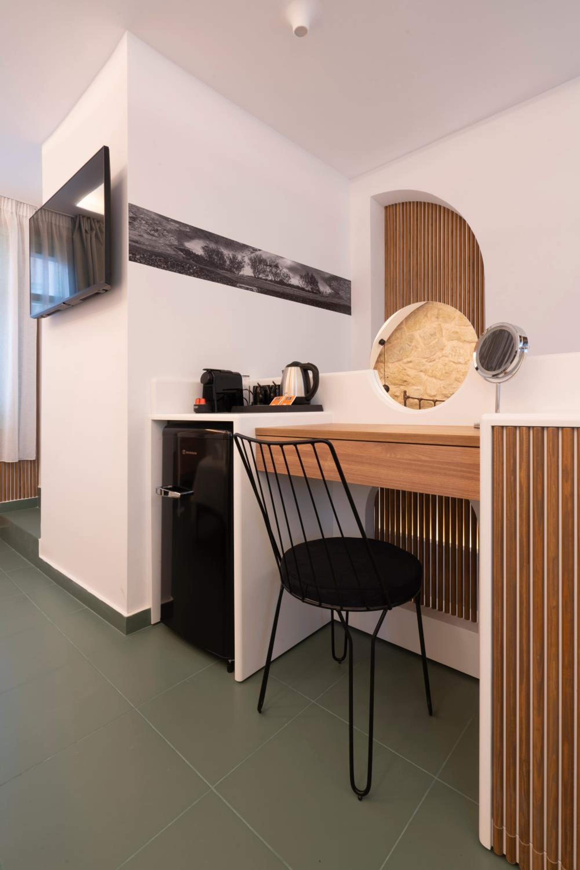 Triple Room with Private Bathroom - Photo 6