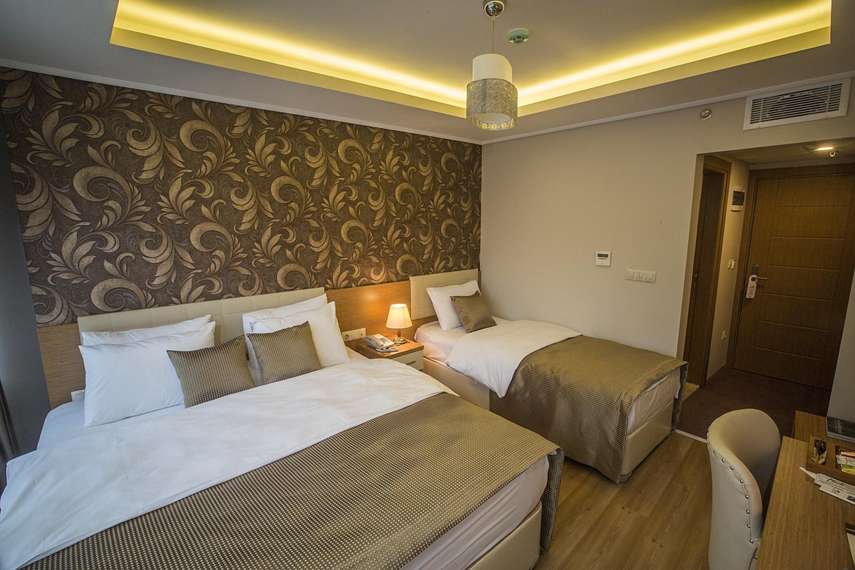 Standard Double Or Twin Room photo 2