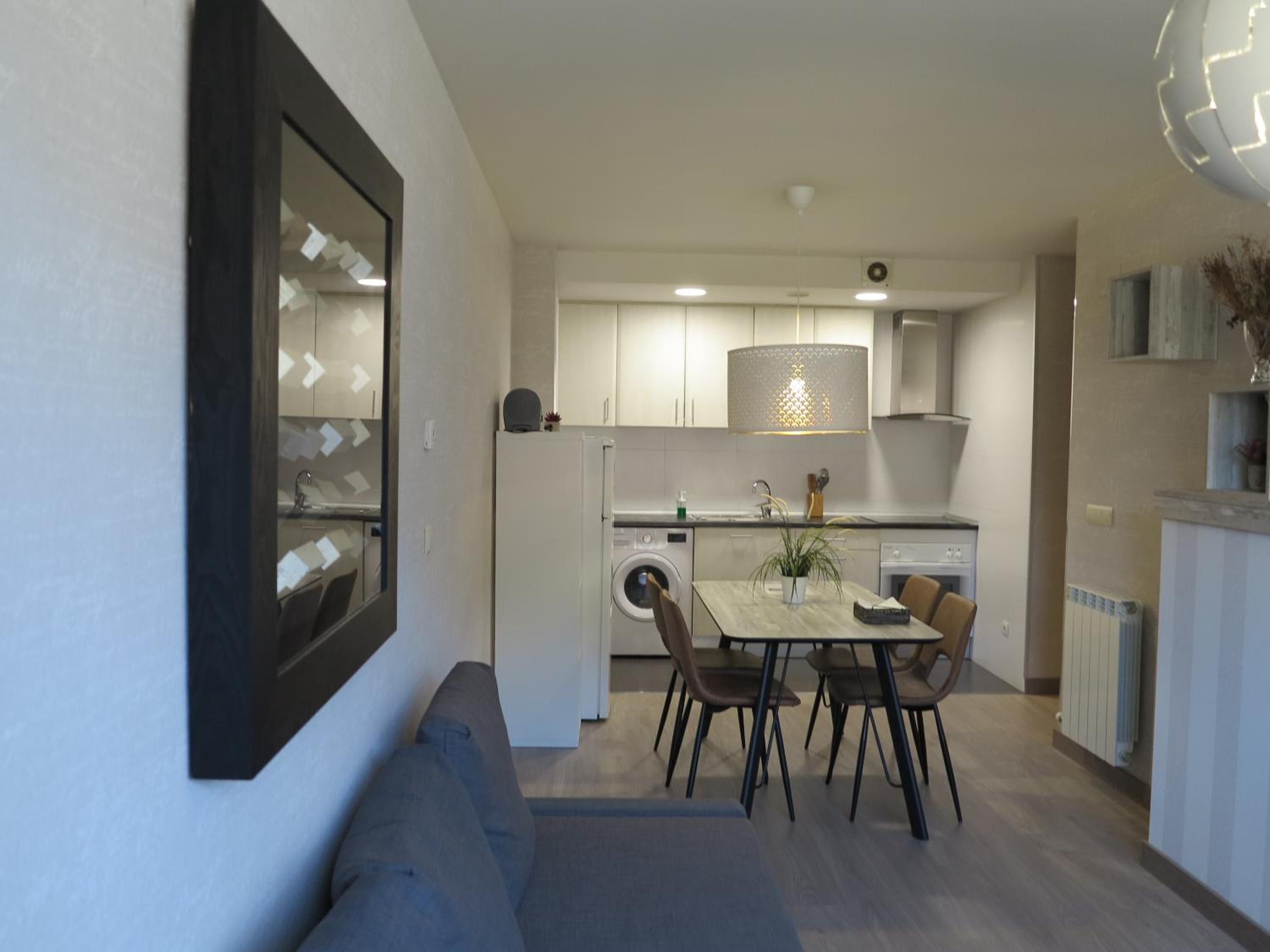 Two-Bedroom Apartment - Photo 19