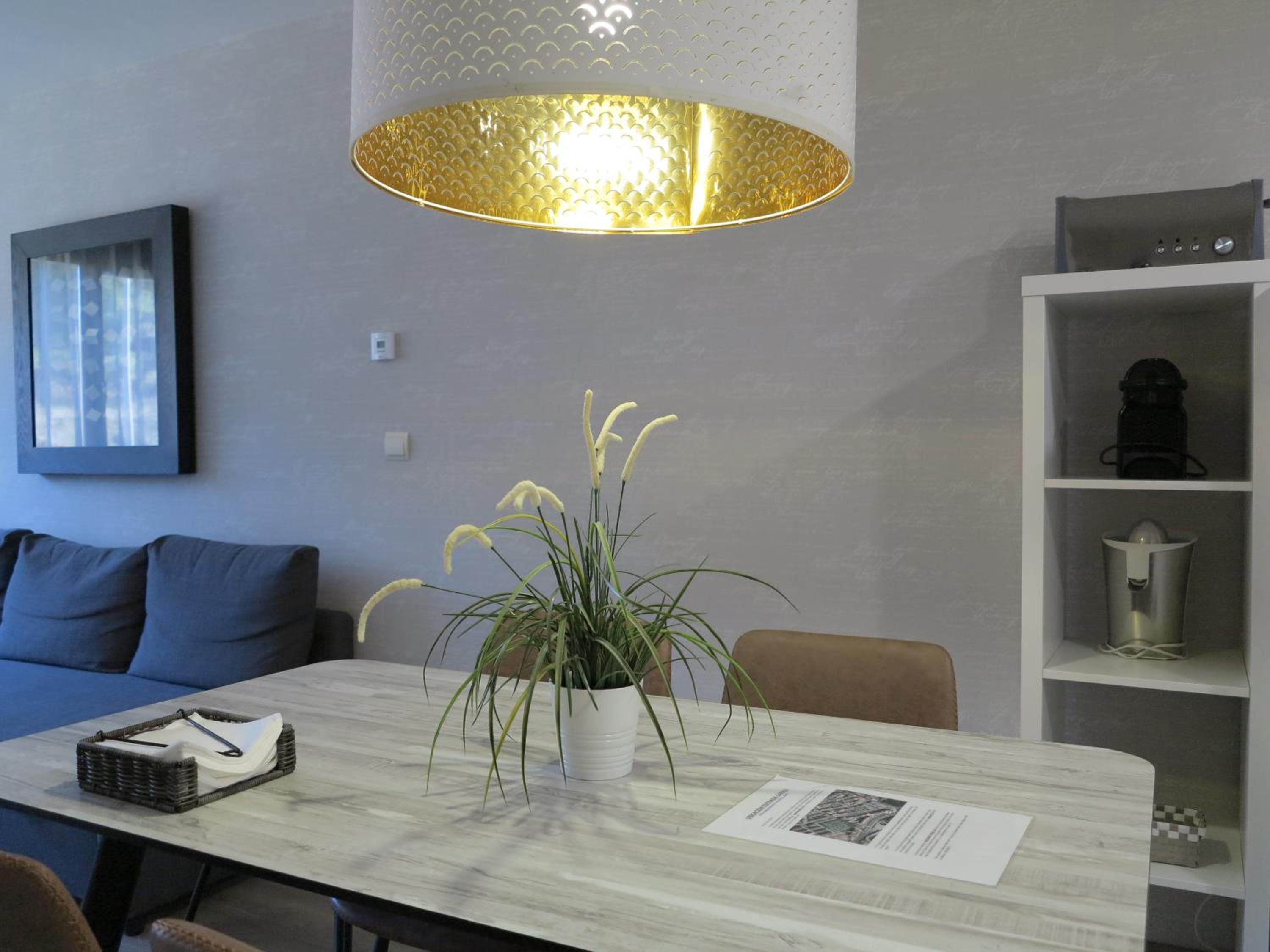 Two-Bedroom Apartment - Photo 21