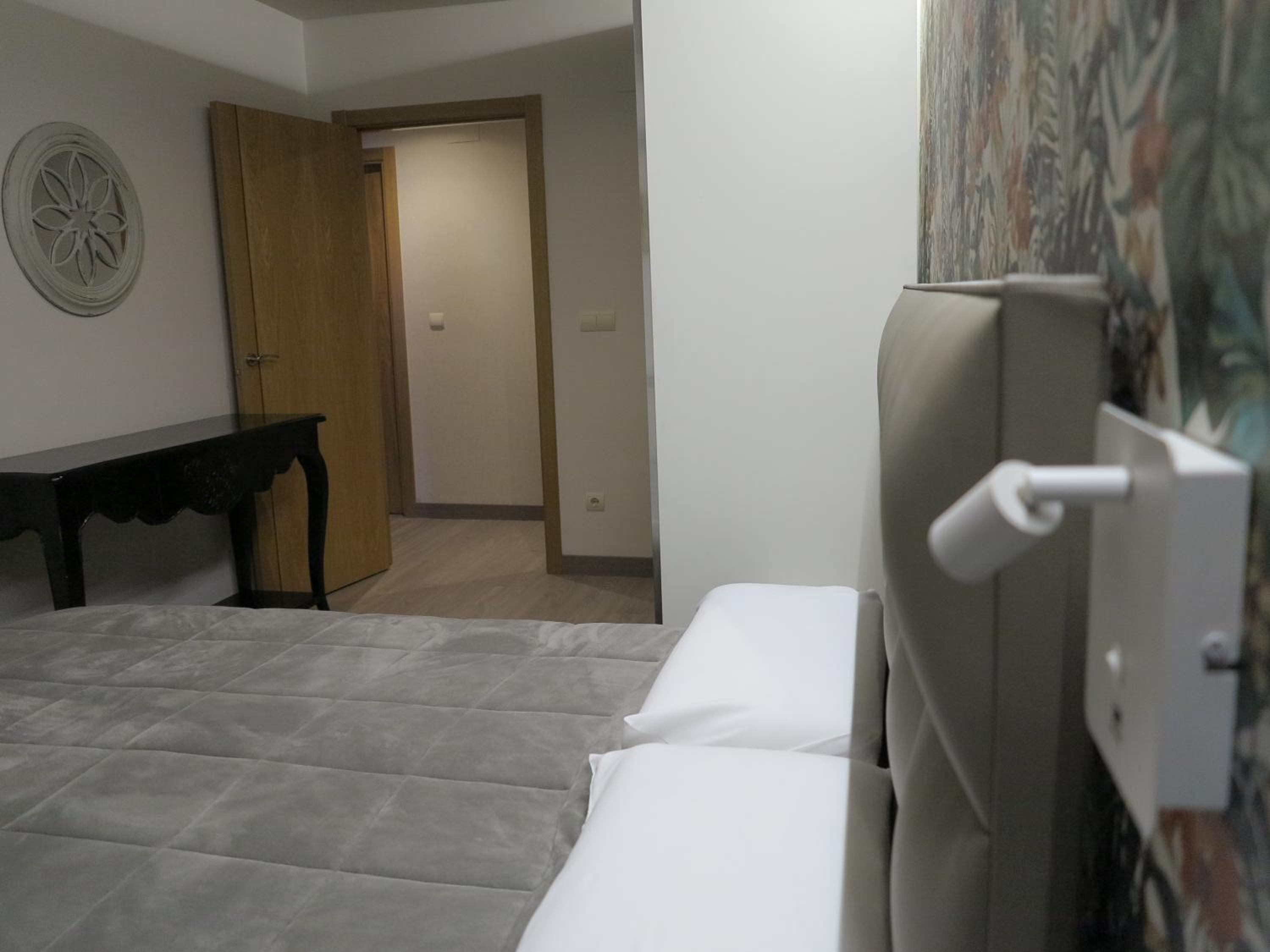 Two-Bedroom Apartment - Photo 15