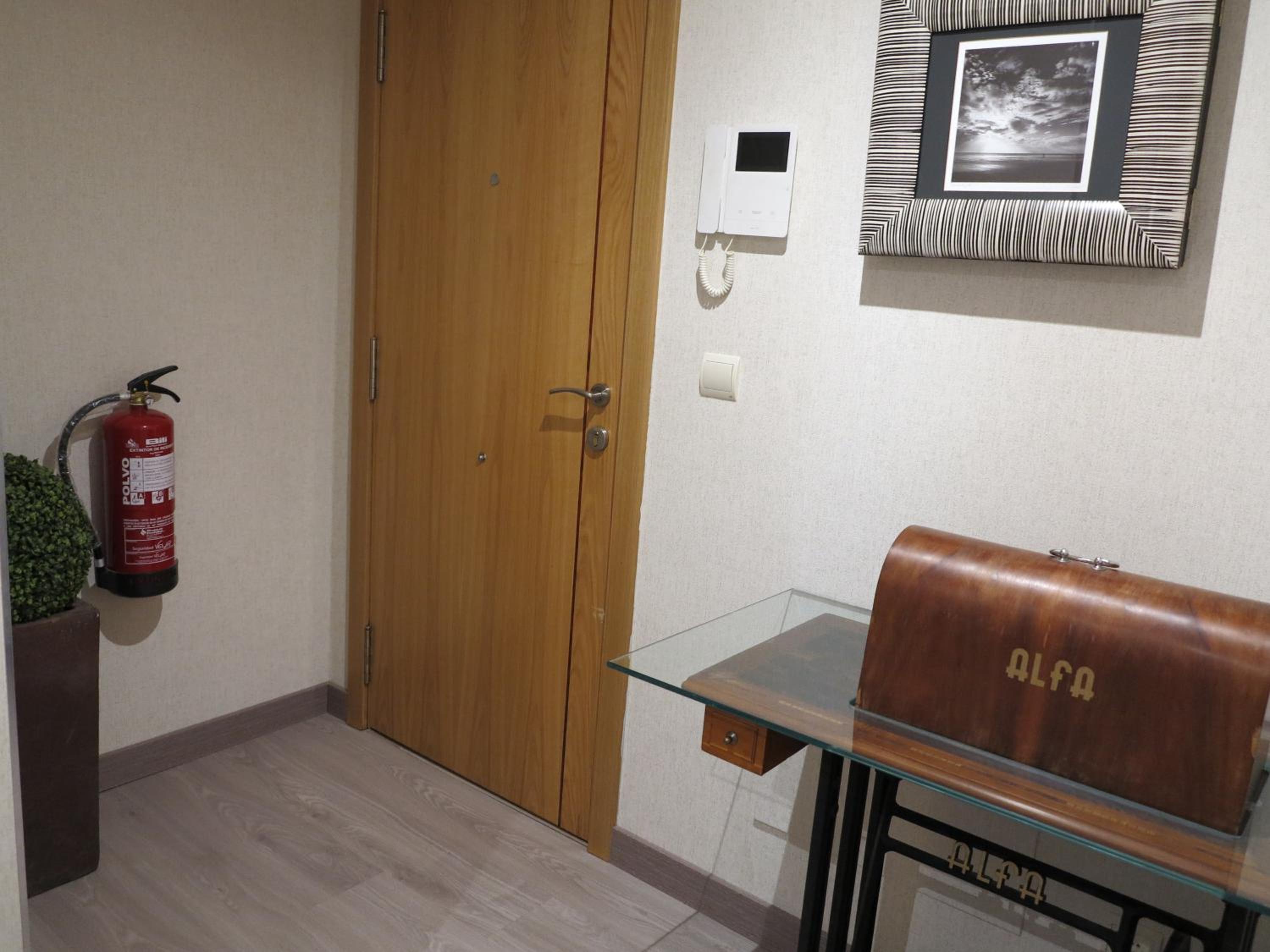 Two-Bedroom Apartment - Photo 8