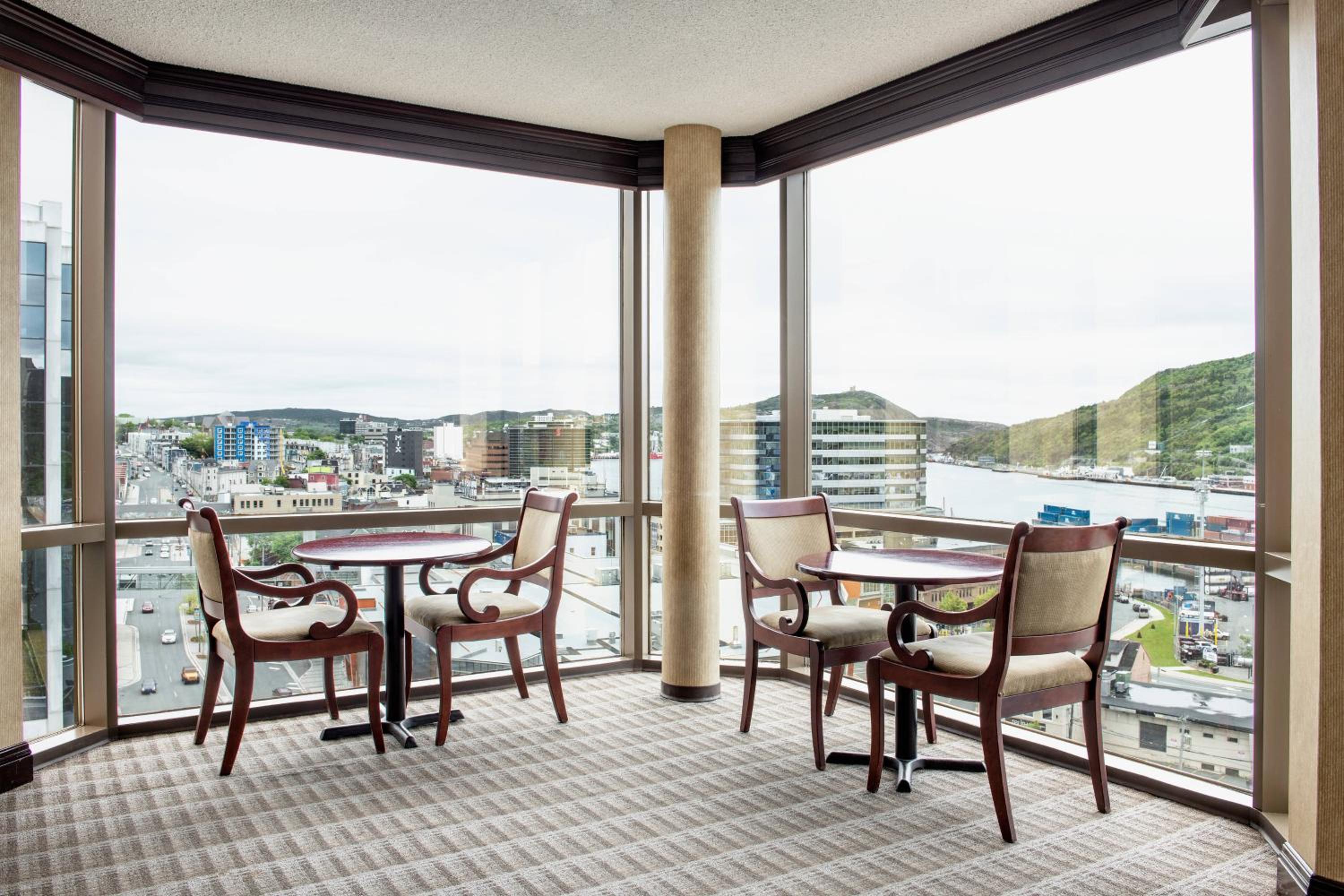 Club King Room with Lounge Access