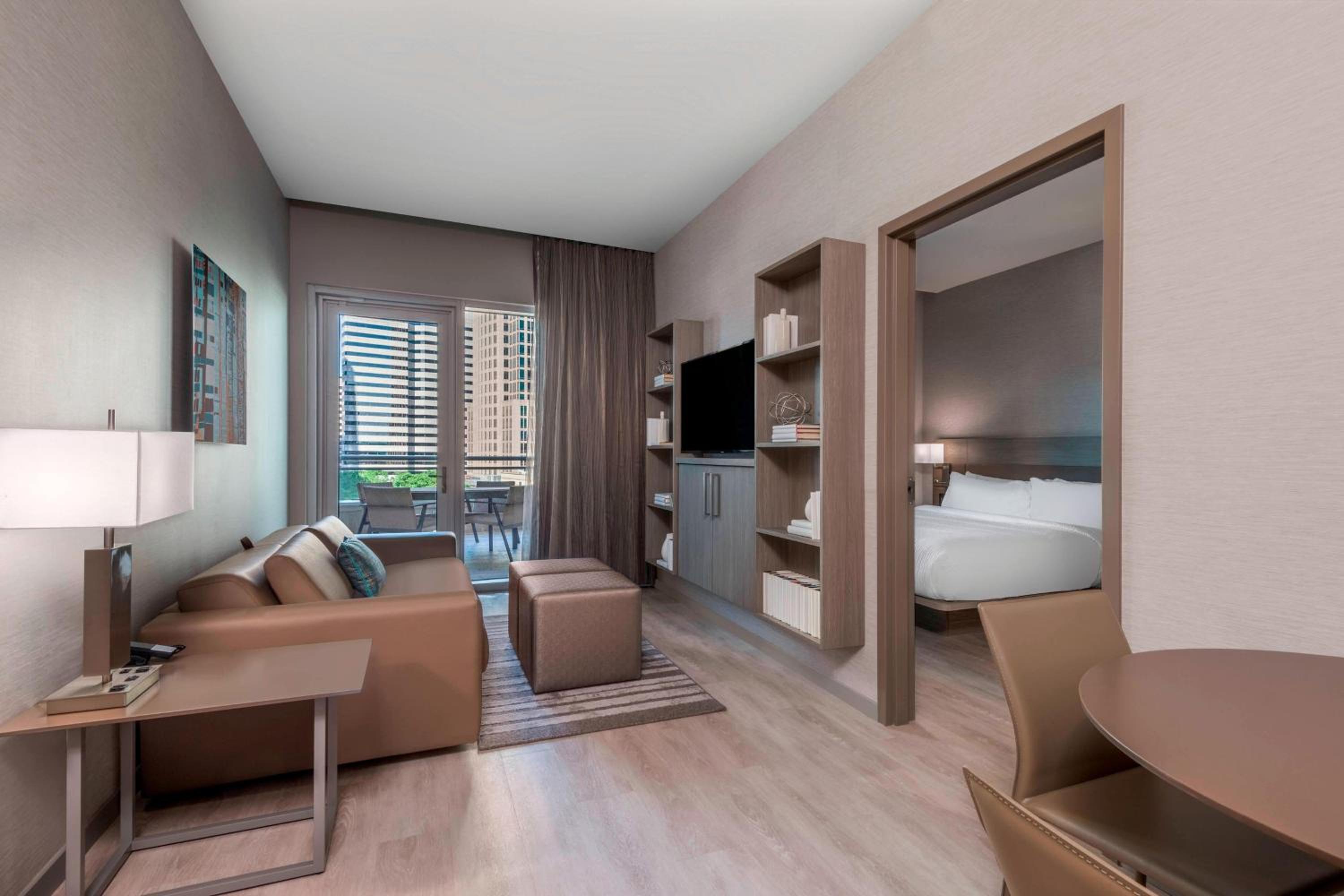 Suite, 1 King, Sofa bed, Balcony photo 2