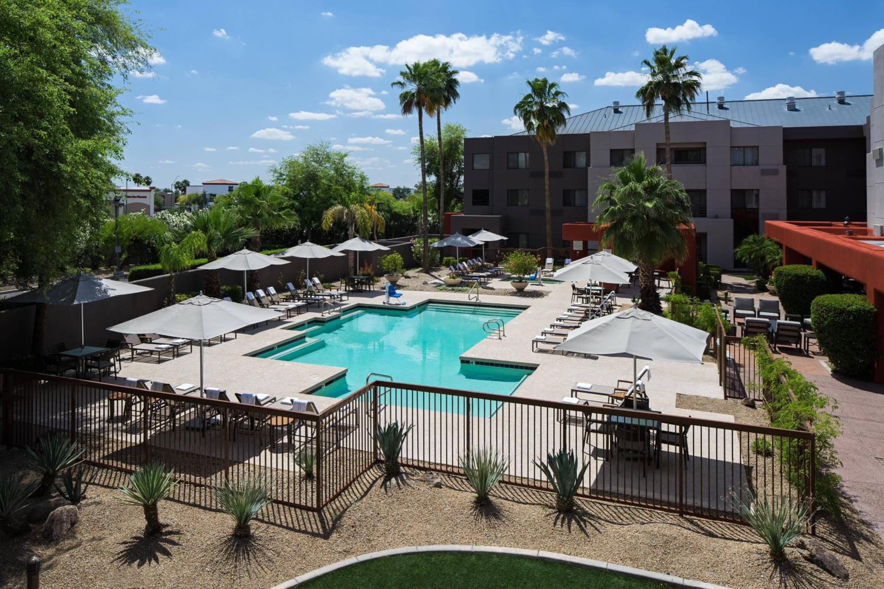 King Room with Pool View - Photo 2
