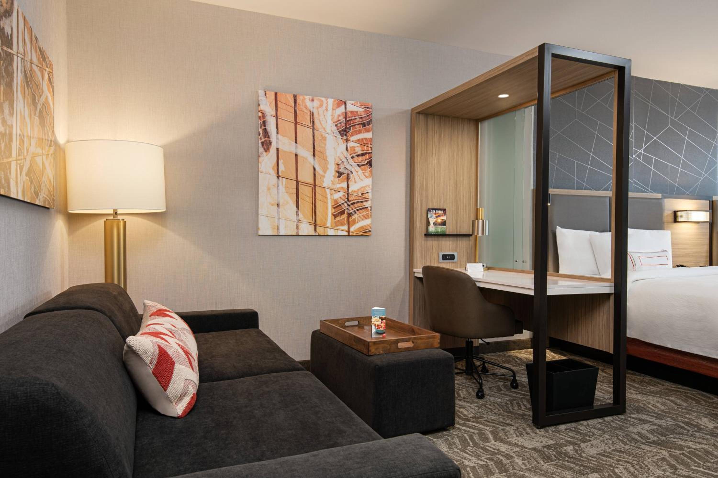 Studio Suite with Two Queen Beds and Trundle Bed - Hearing Accessible