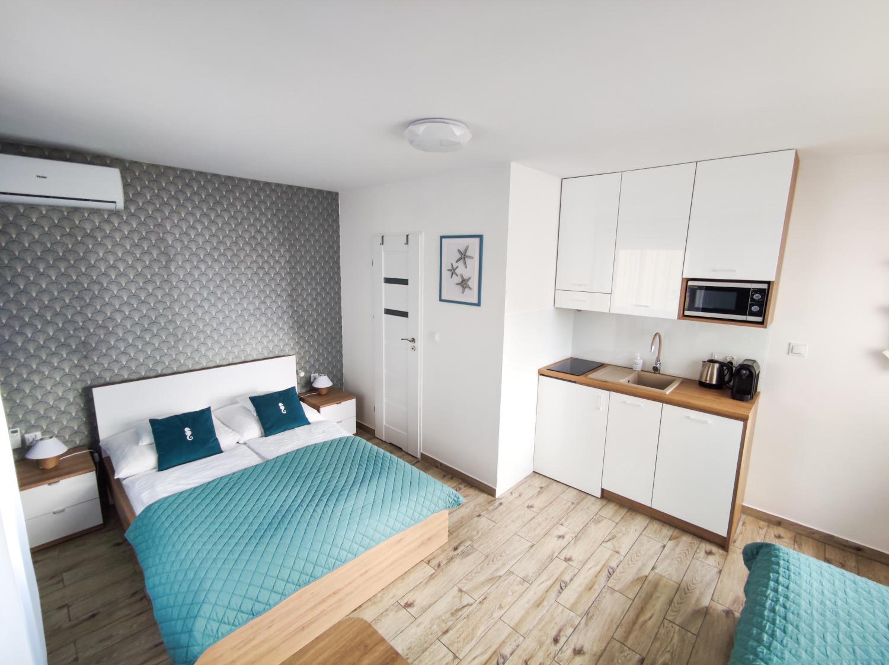 Studio Apartment