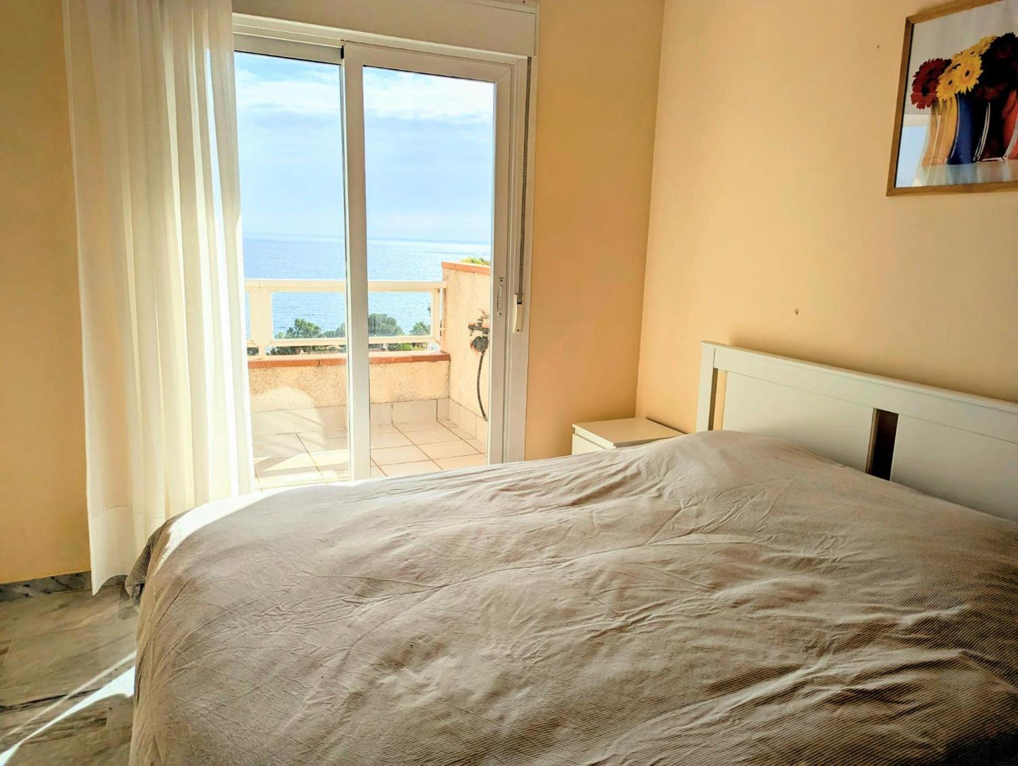 Apartment with Sea View photo 3