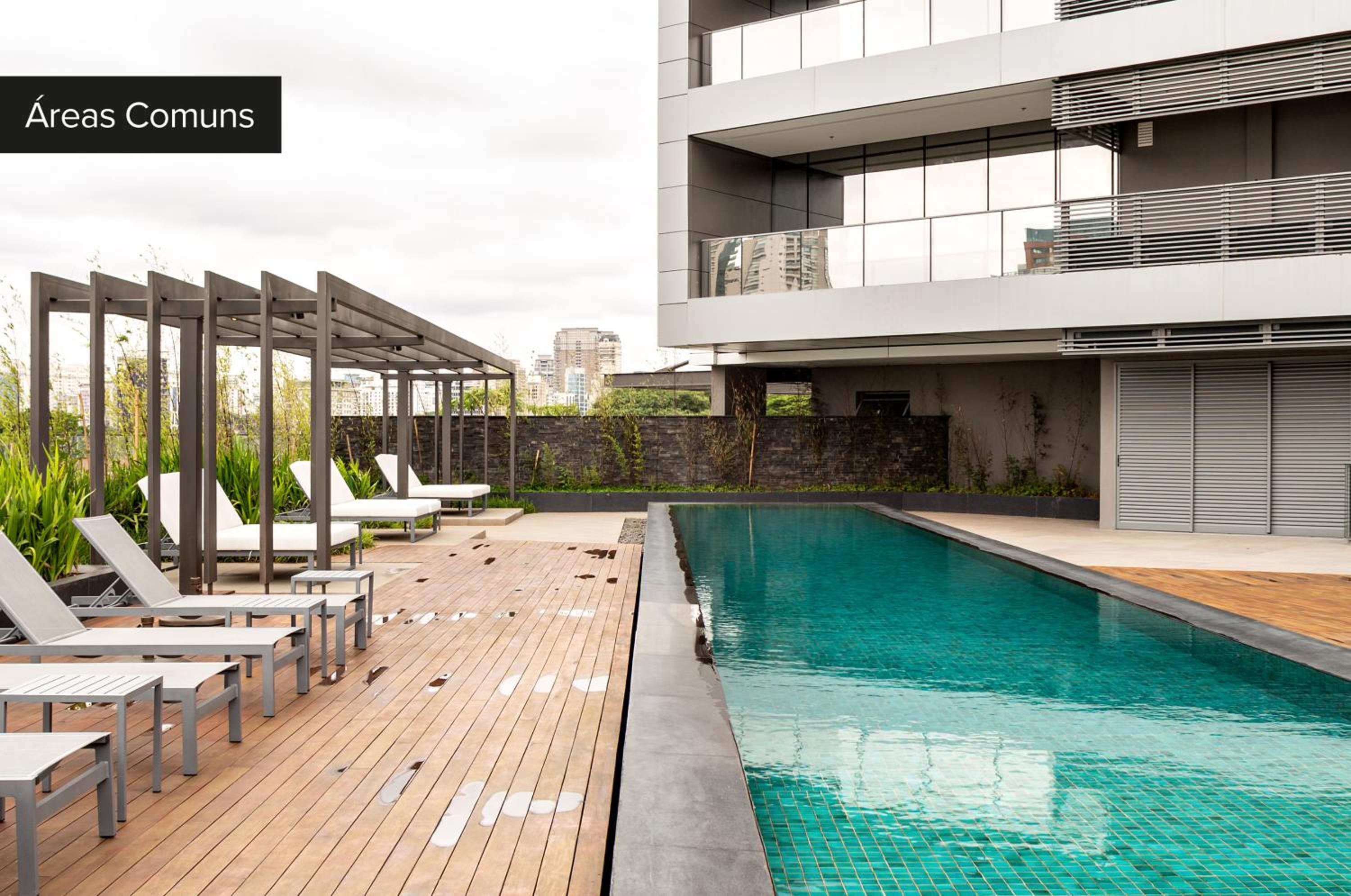 Studio with Balcony - Photo 20