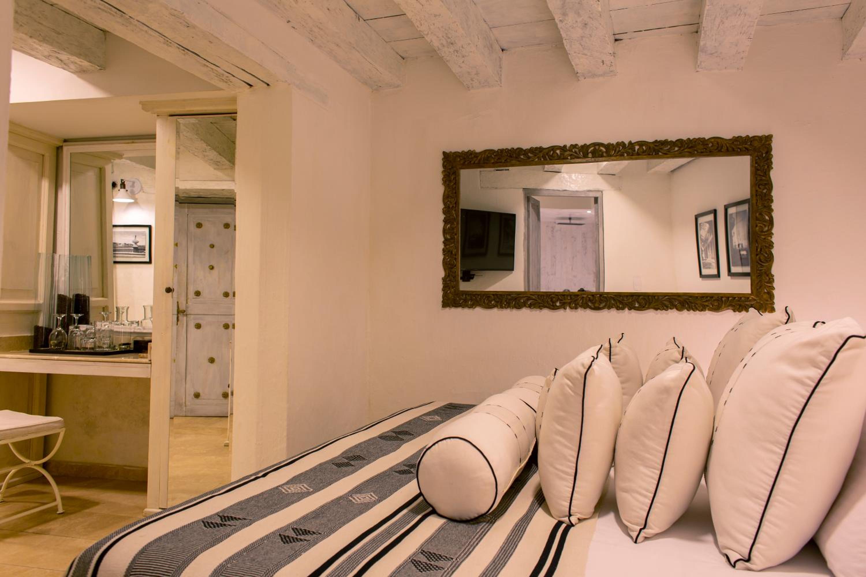 Two-Bedroom Suite photo 3