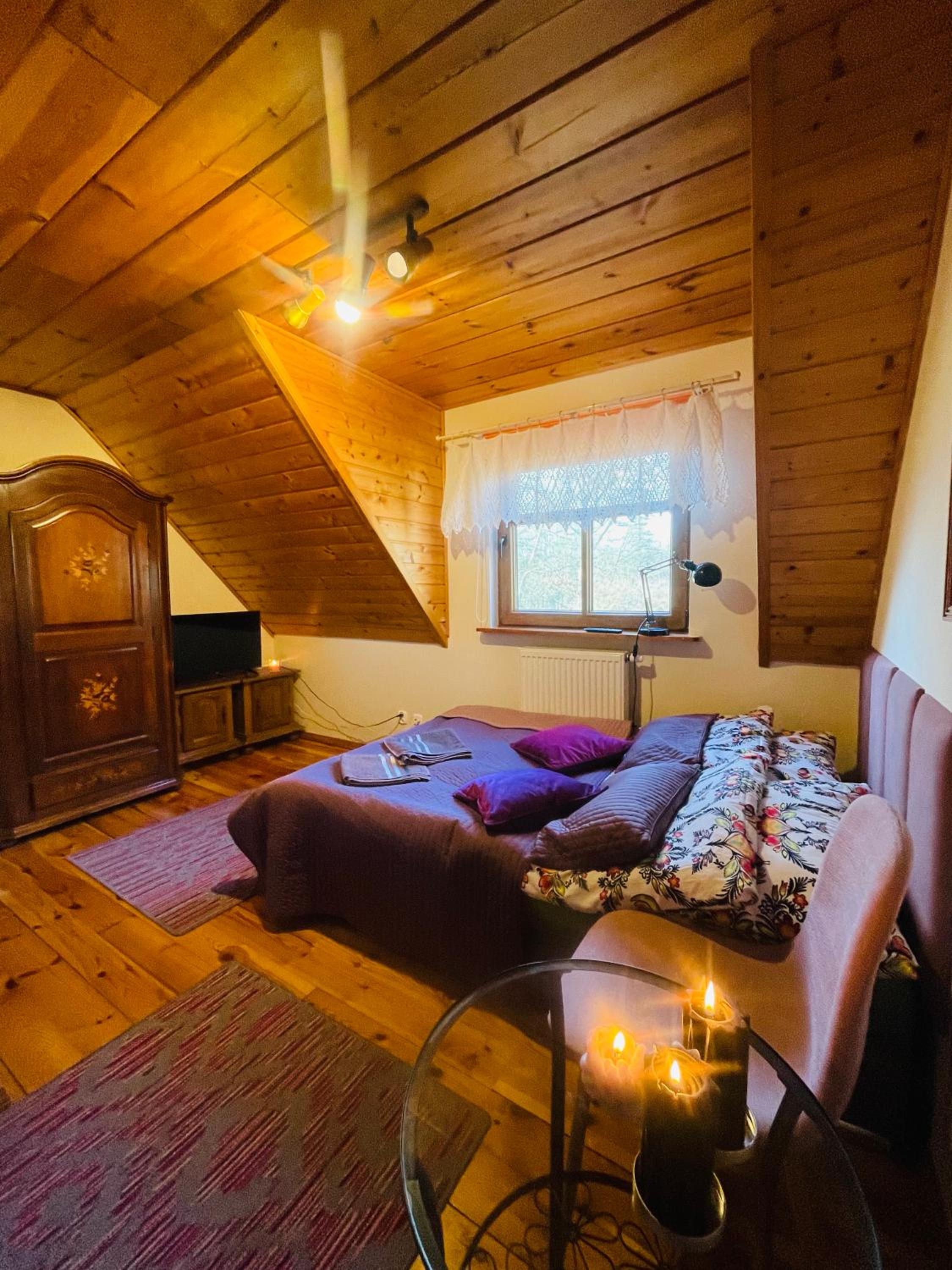 Deluxe Room (2 Adults + 1 Child) photo 1