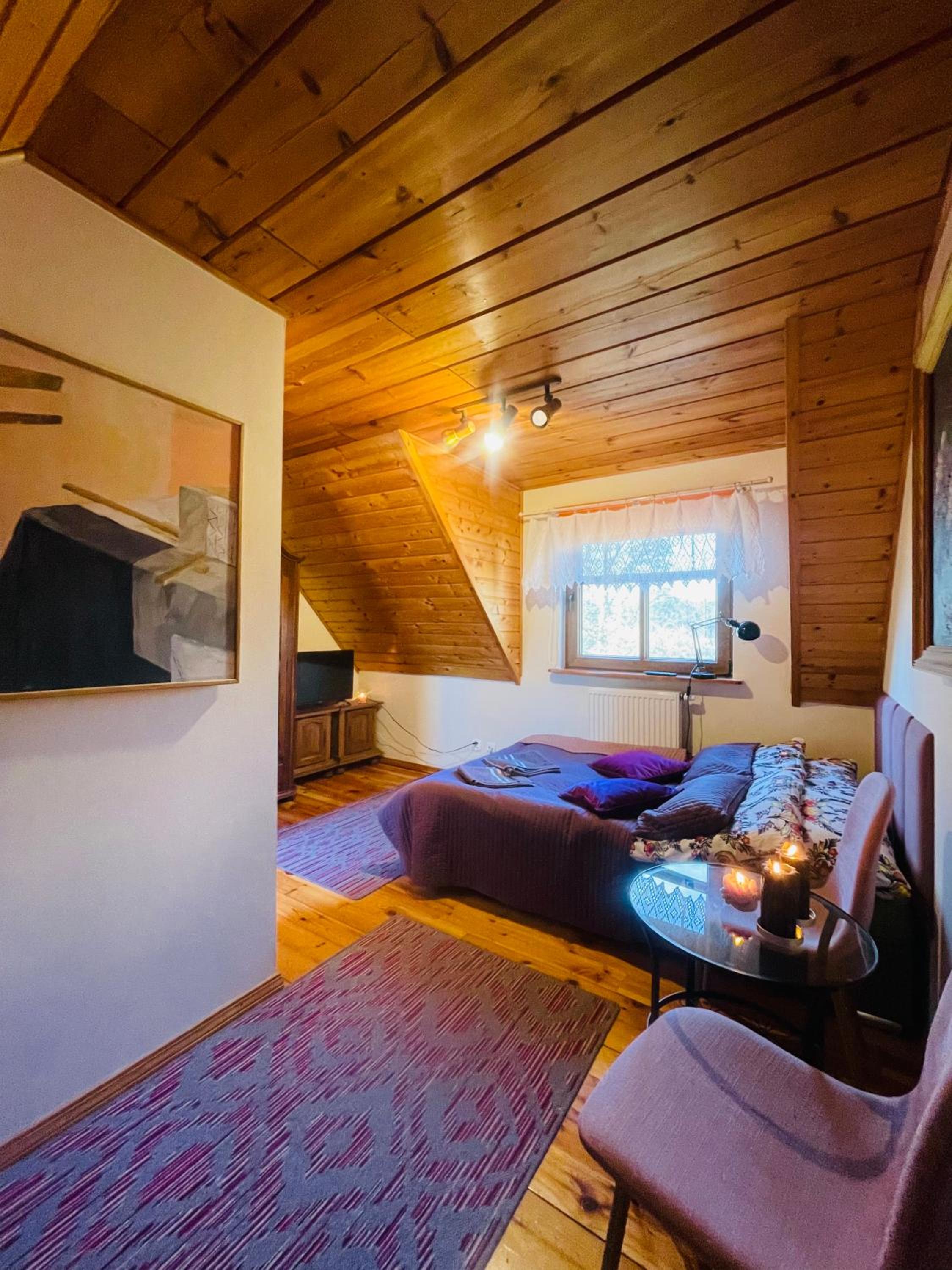 Deluxe Room (2 Adults + 1 Child) photo 3