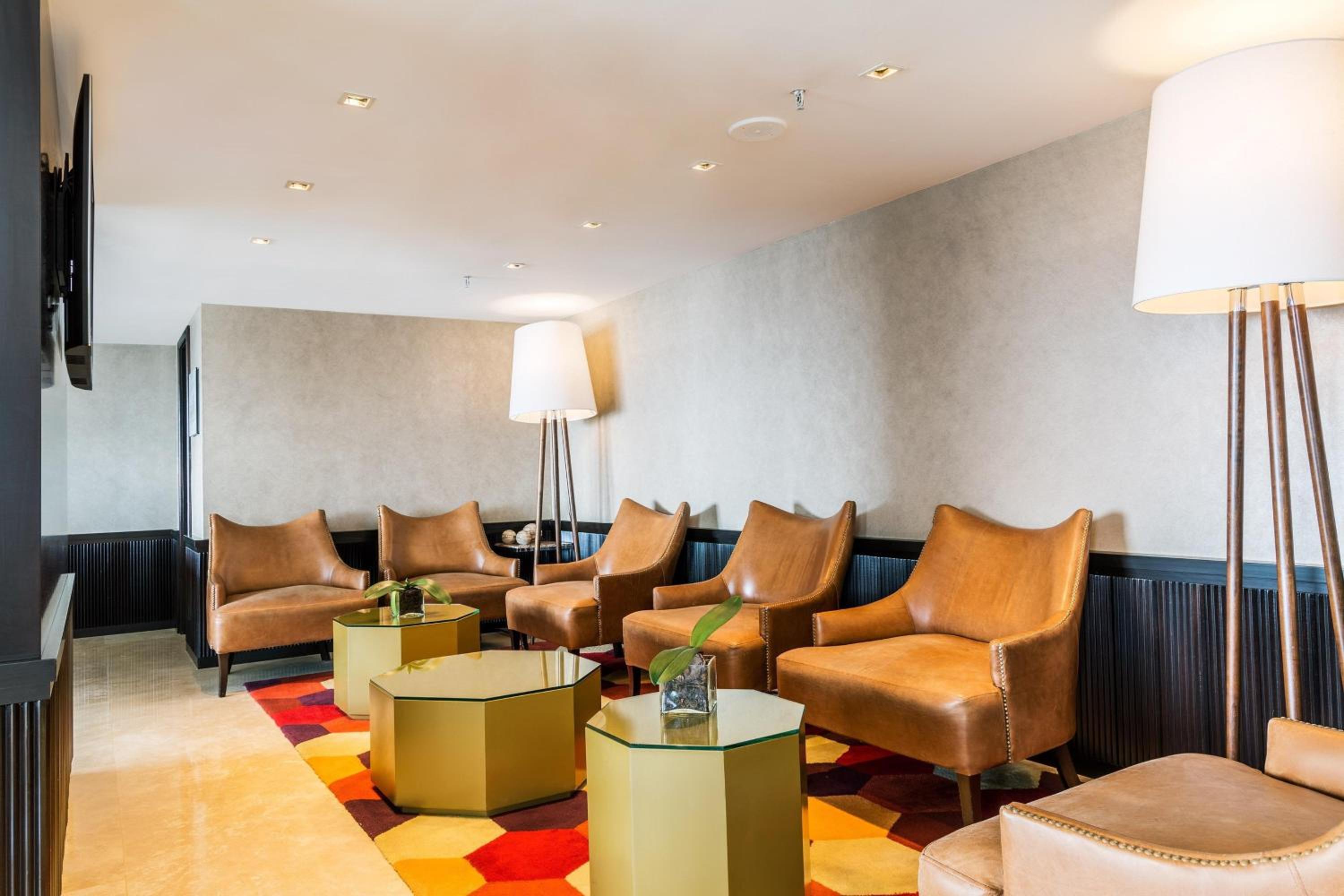 Available room