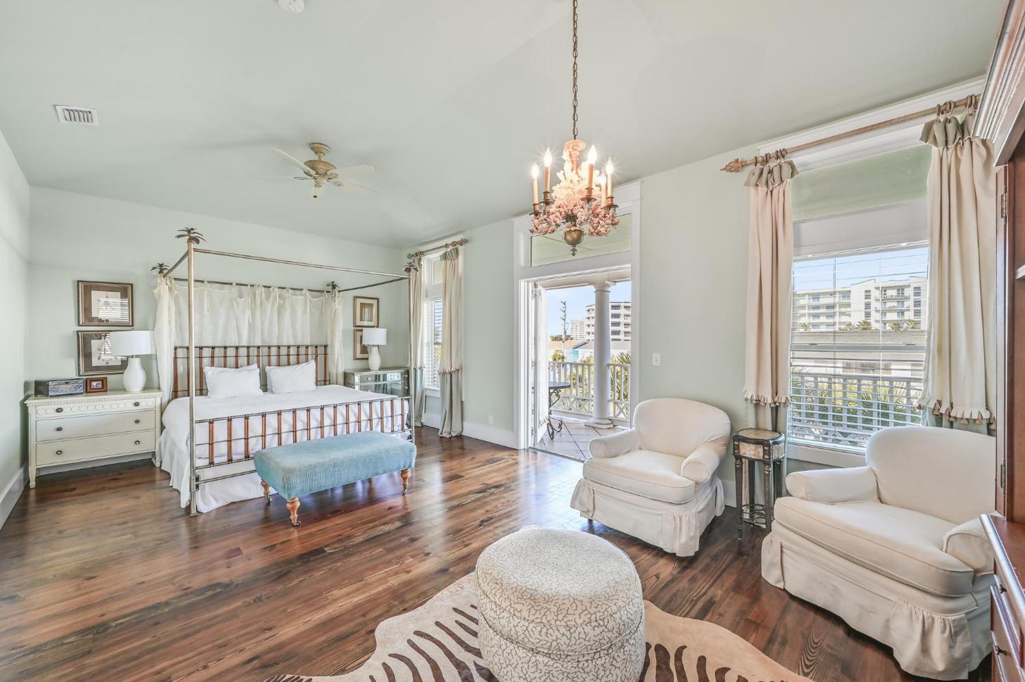 Four-Bedroom Vacation Home