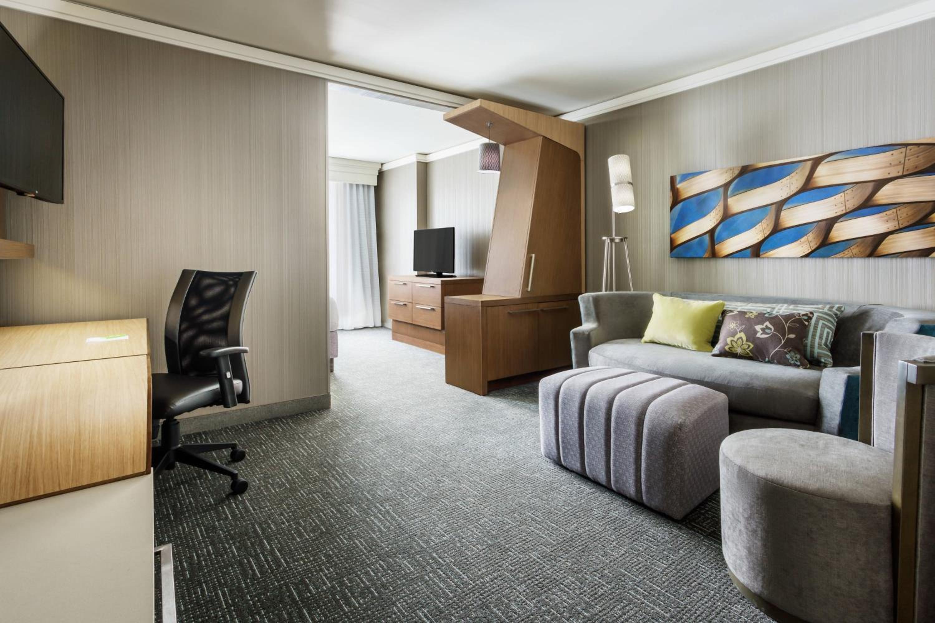 King Room with Sofa Bed - High Floor