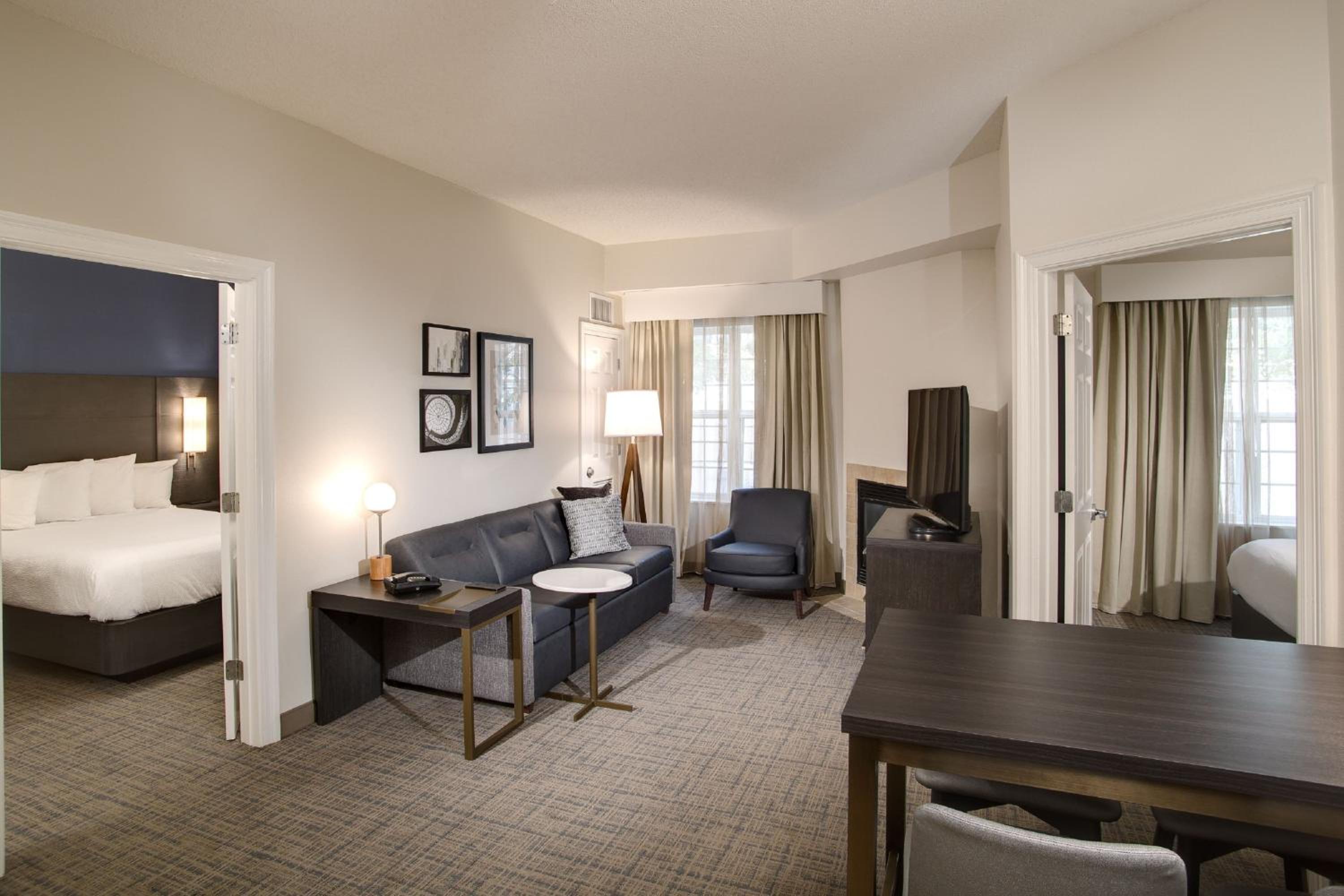 Two-Bedroom Suite - Photo 1