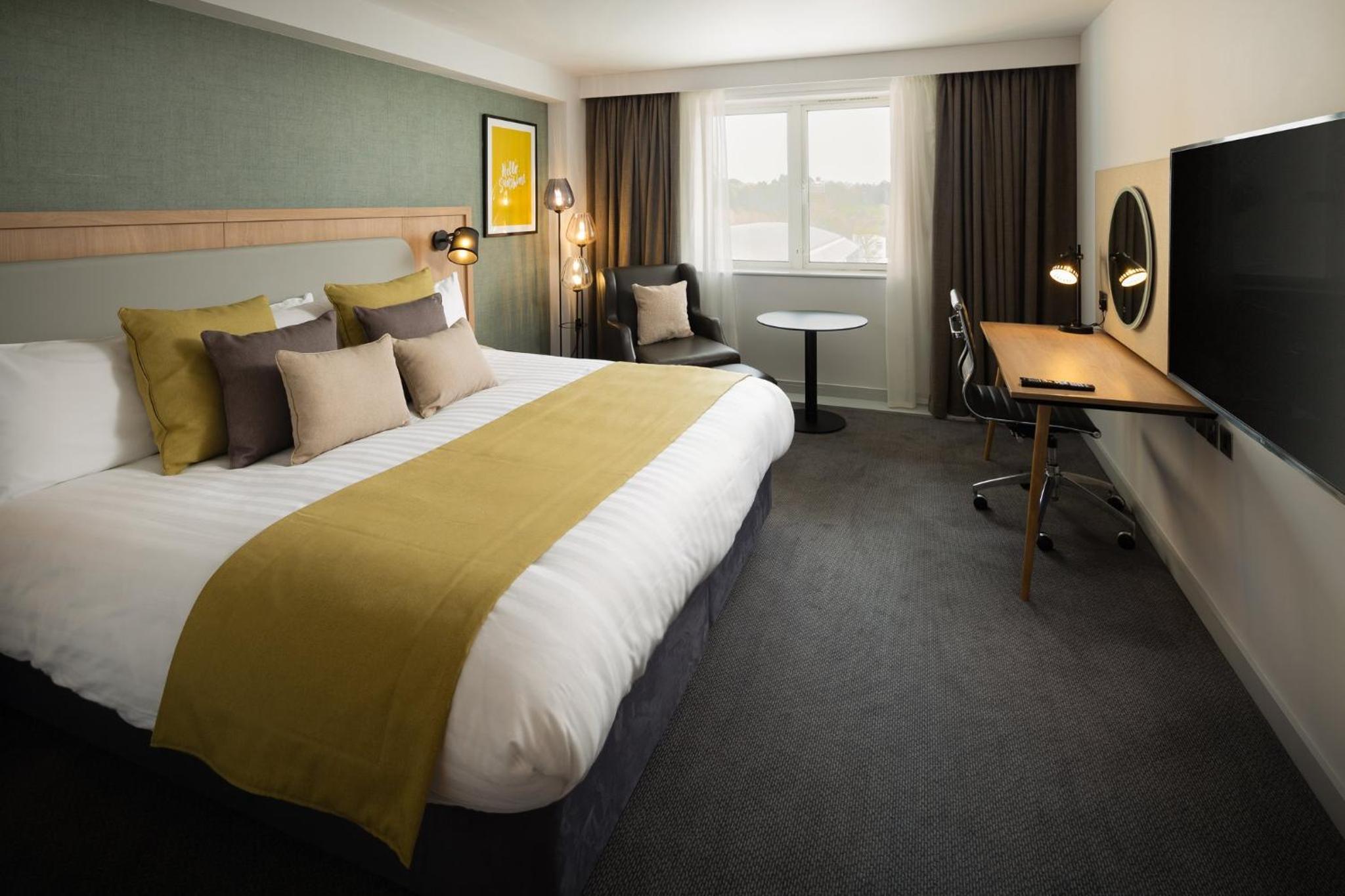 Premium Super King Room - Photo 3