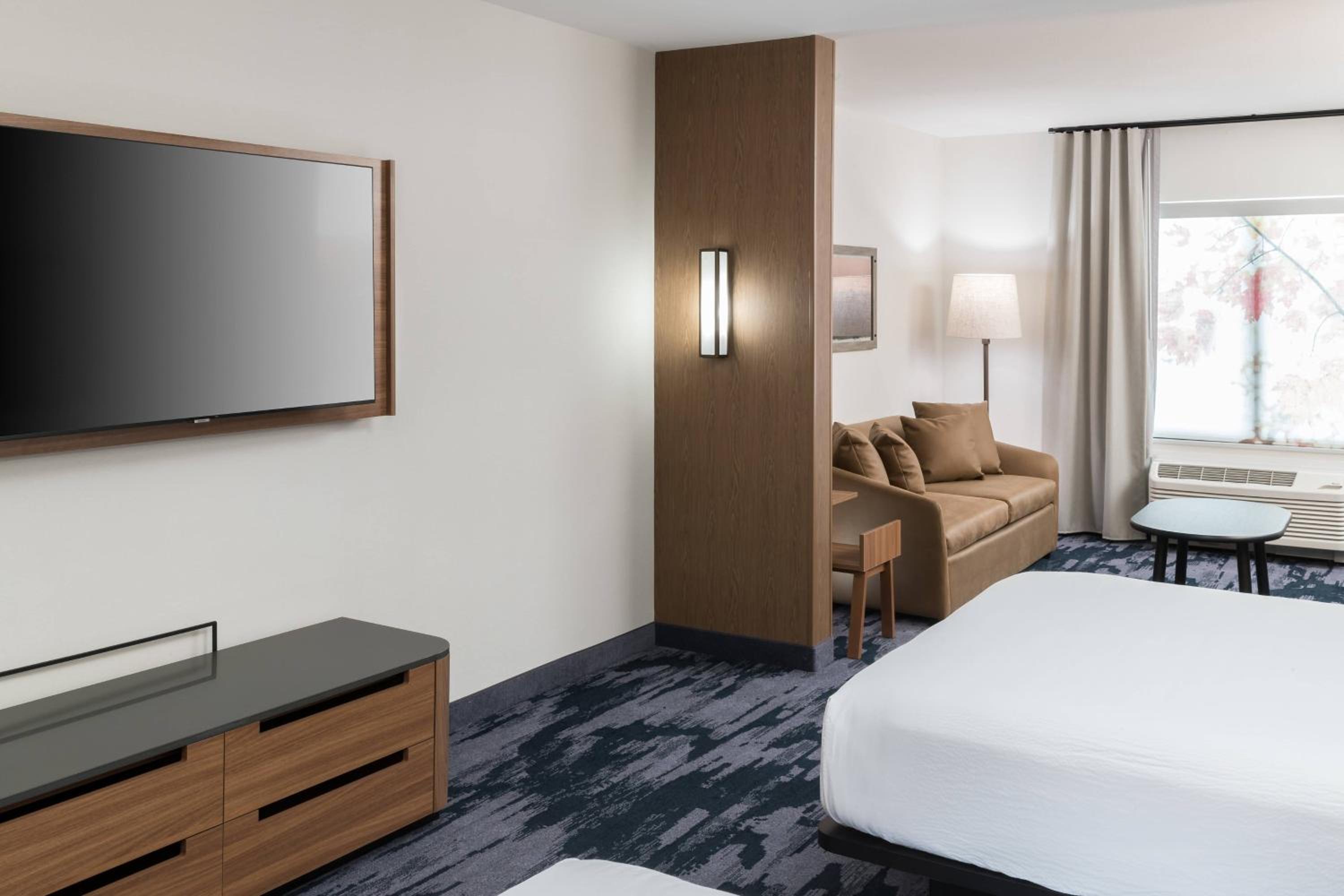 Queen Suite with Two Queen Beds and Sofa Bed