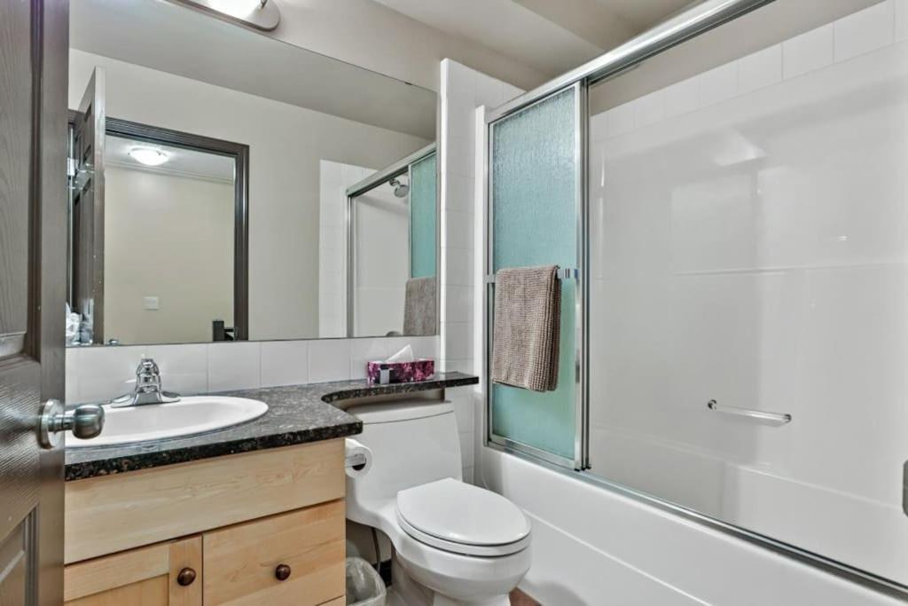 Two-Bedroom Townhouse - Photo 19