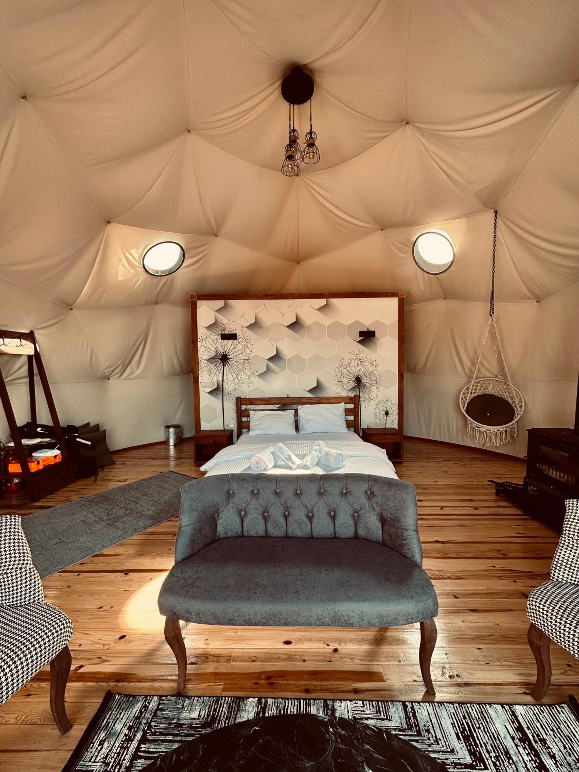 Tent photo 1