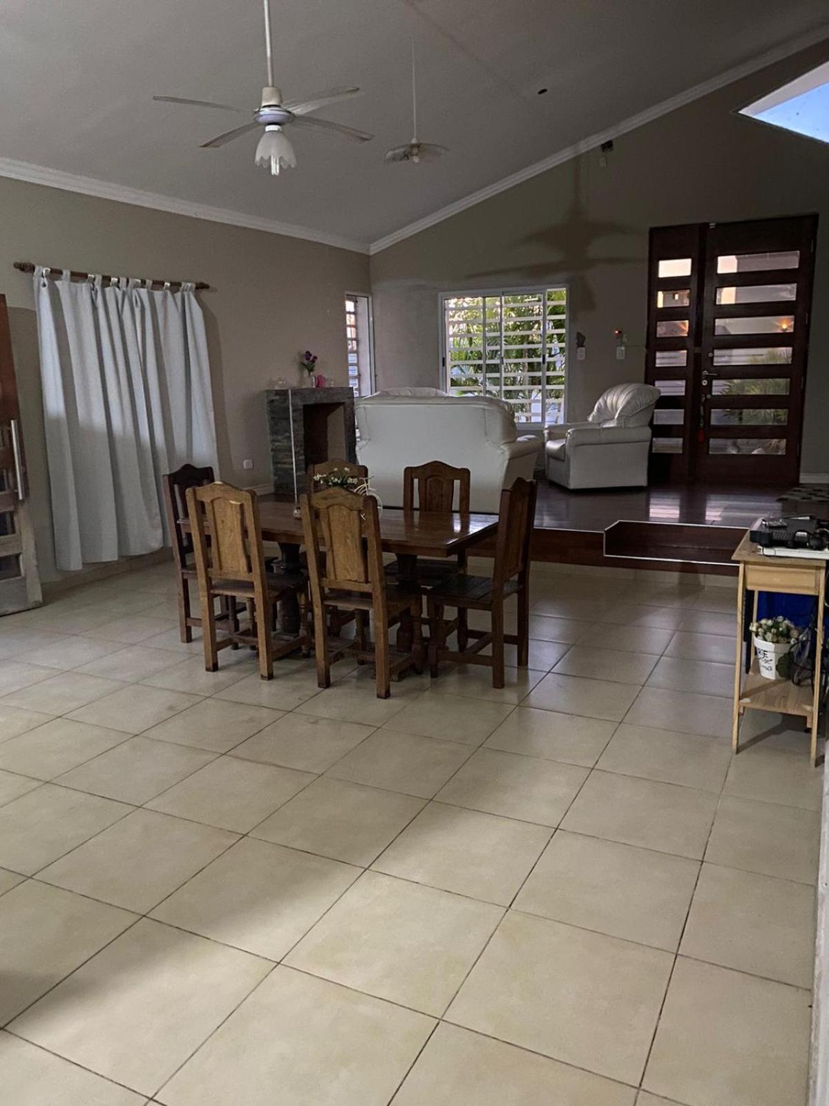 Three-Bedroom House photo 3