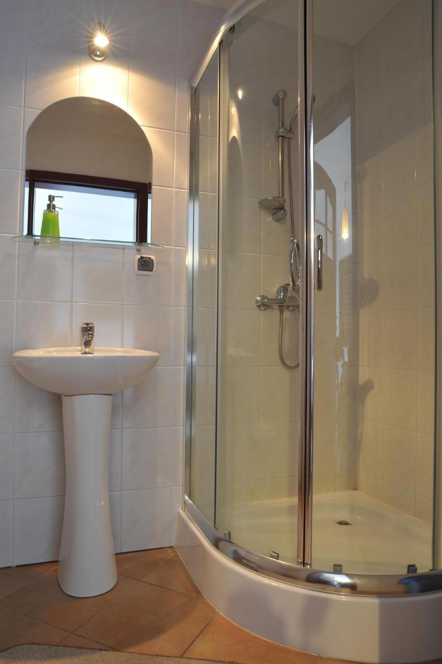 Small Double Room photo 3