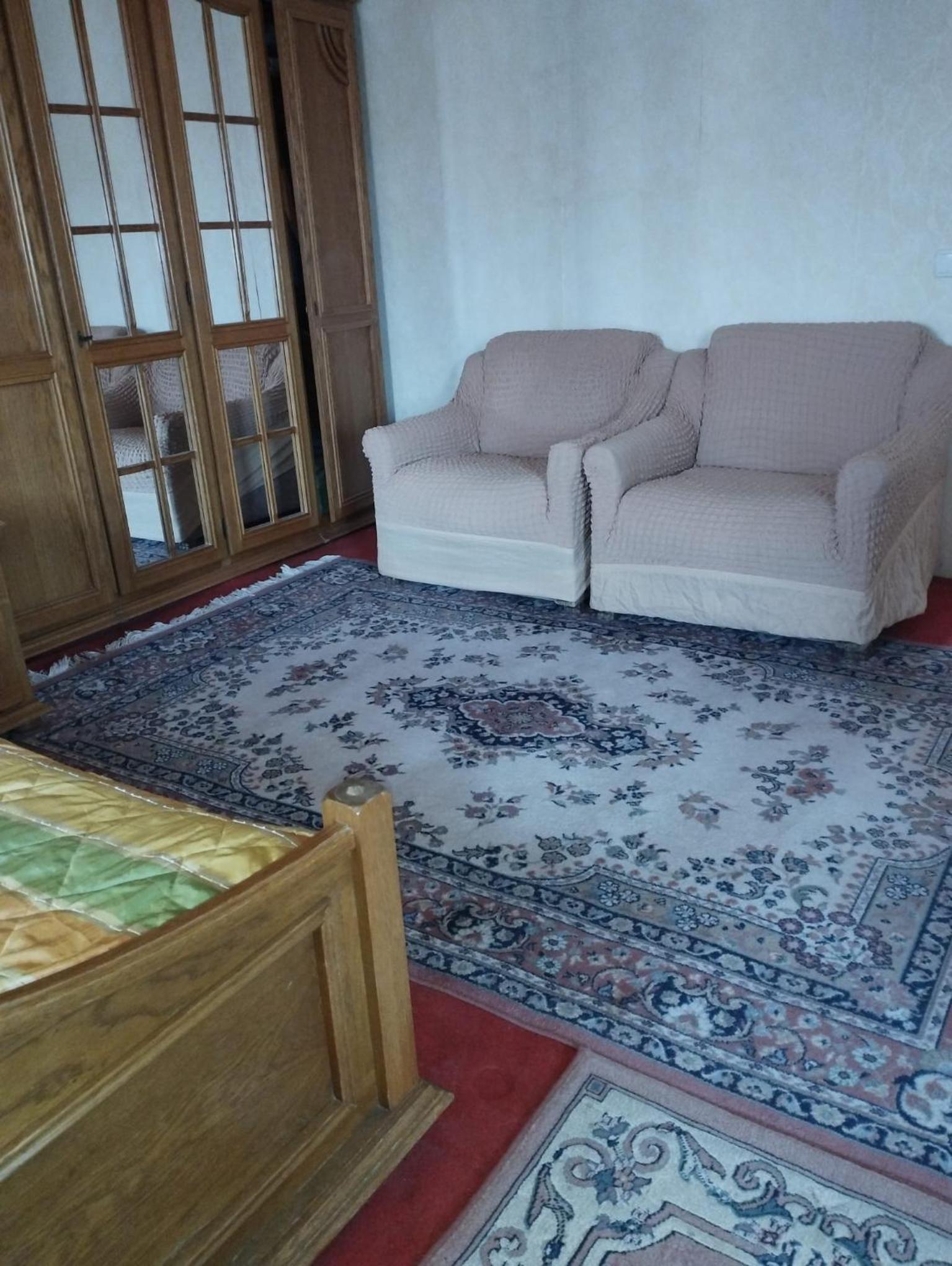 Double Room with Shared Bathroom photo 2
