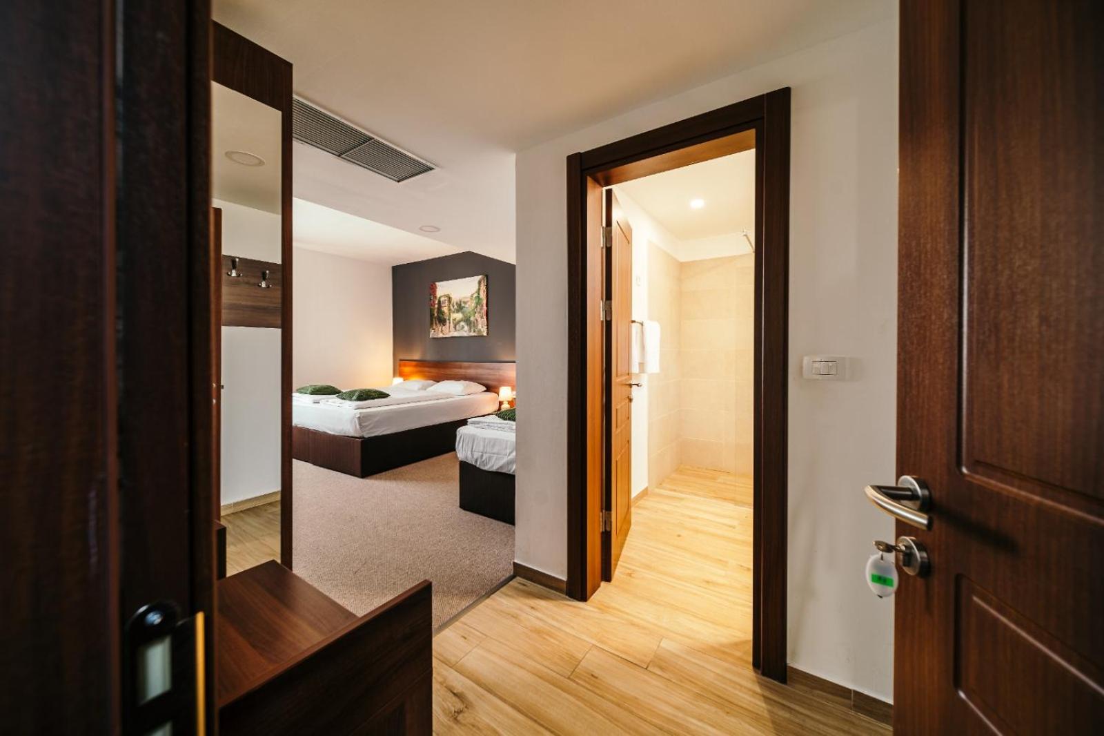 Executive Triple Room photo 2