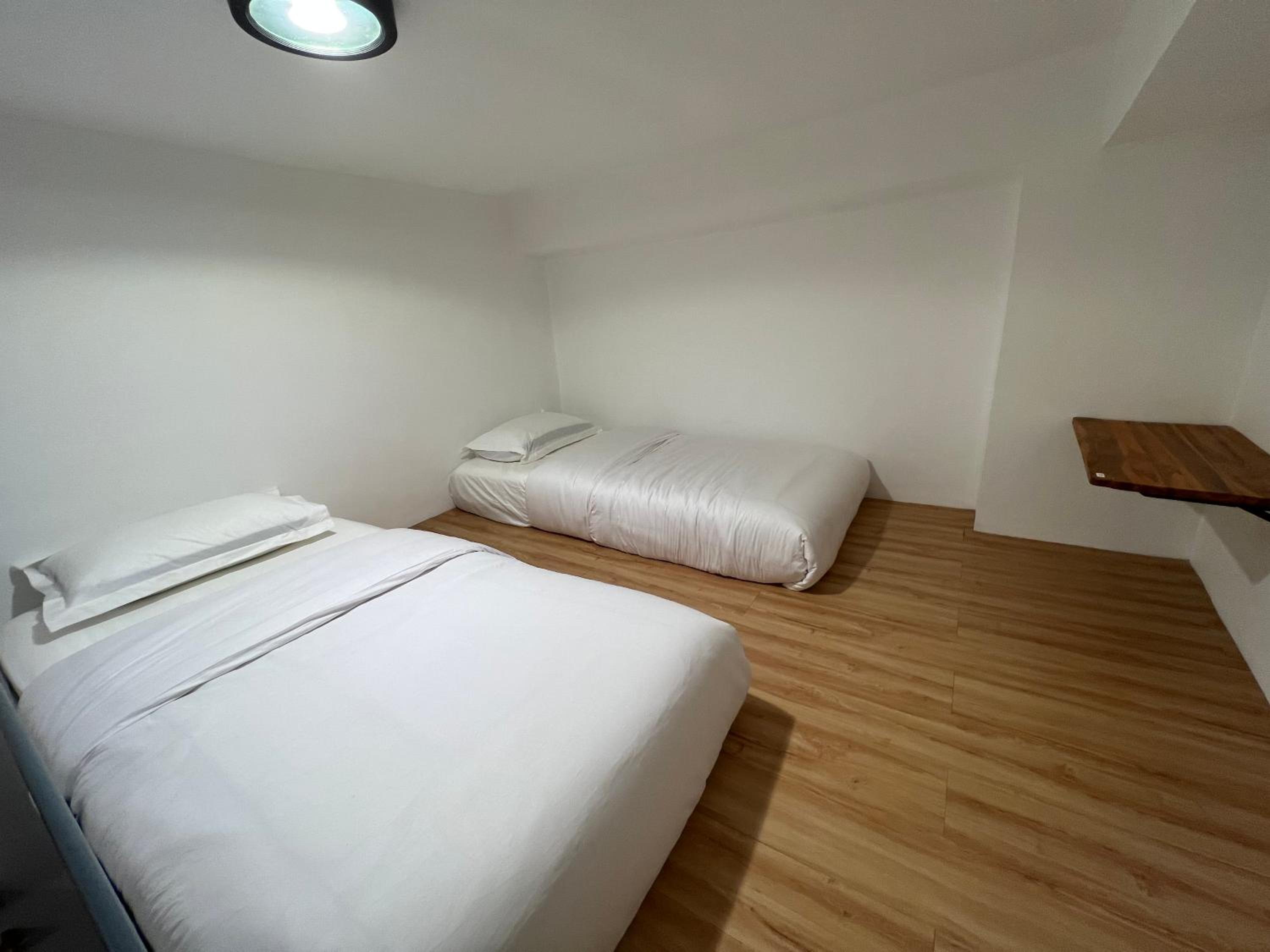 Deluxe Family Room - Photo 10