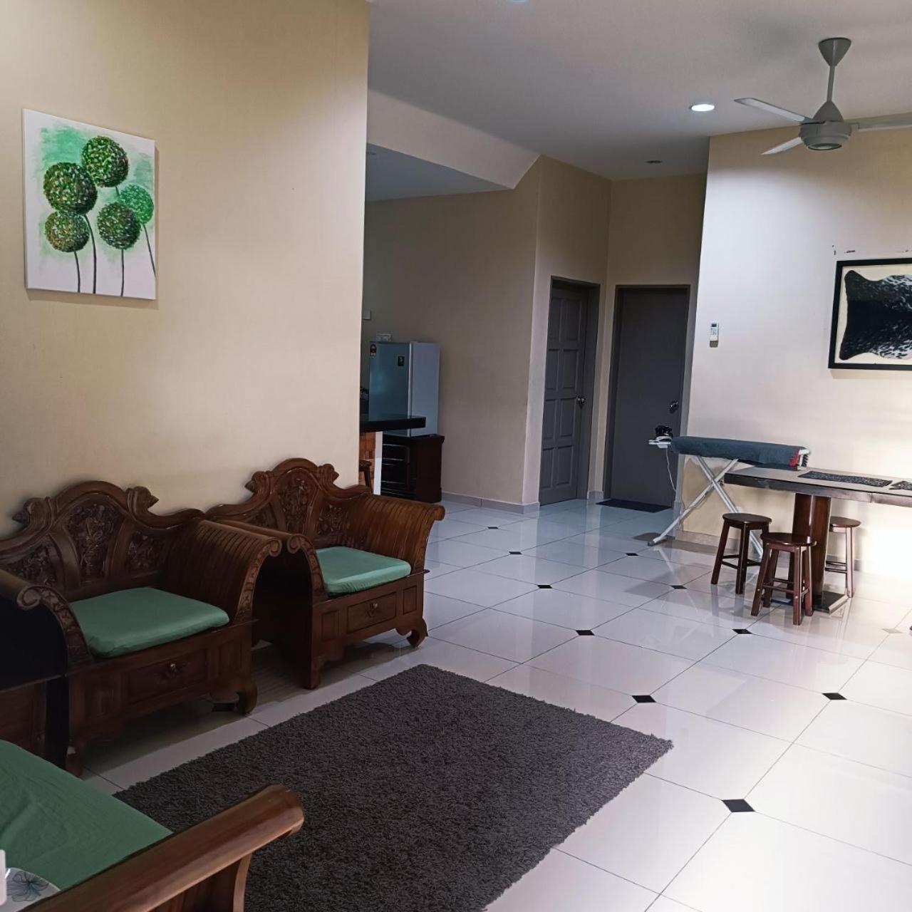 Apartment - Ground Floor photo 3