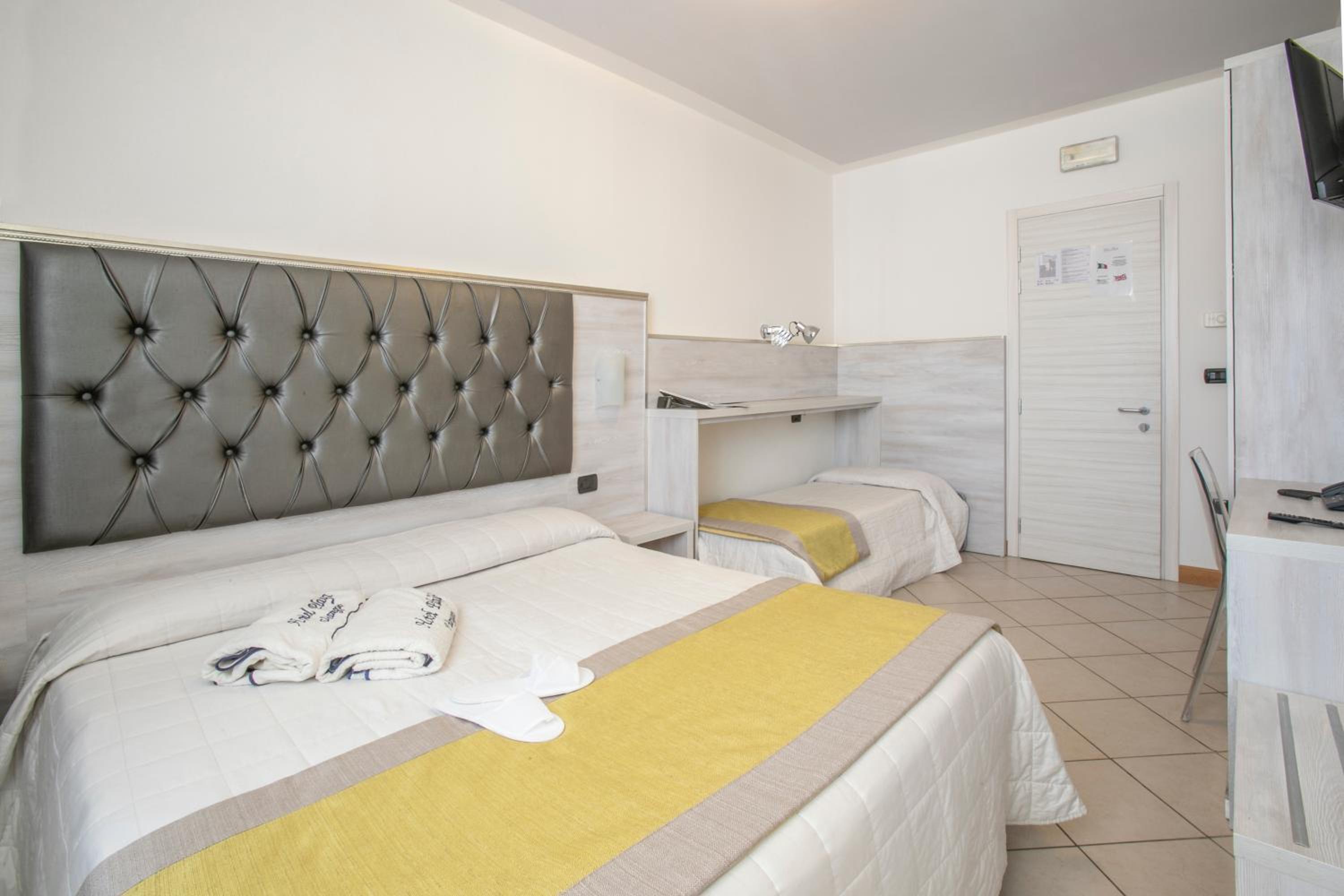 Triple Room photo 1