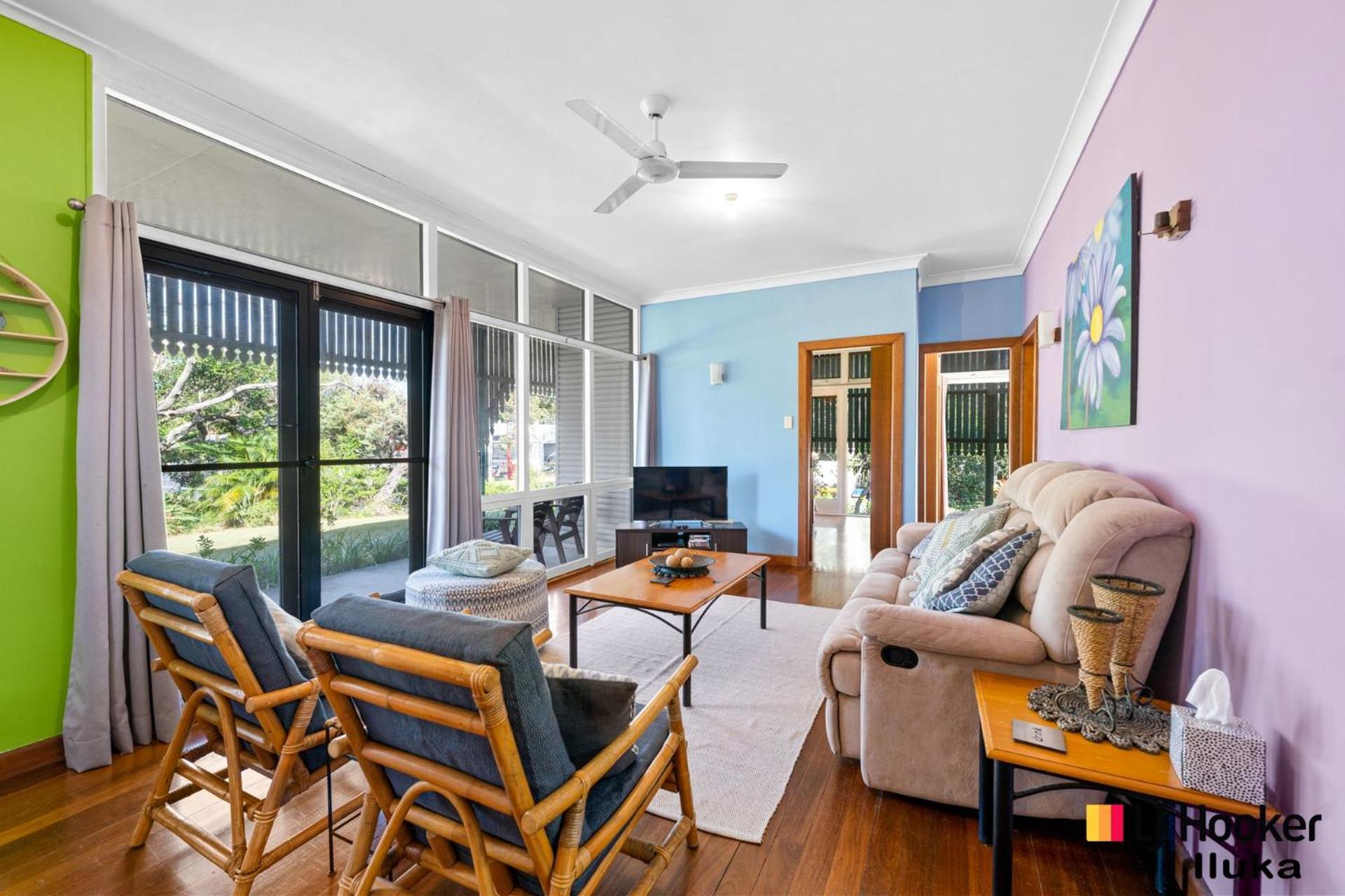 Three-Bedroom House photo 1