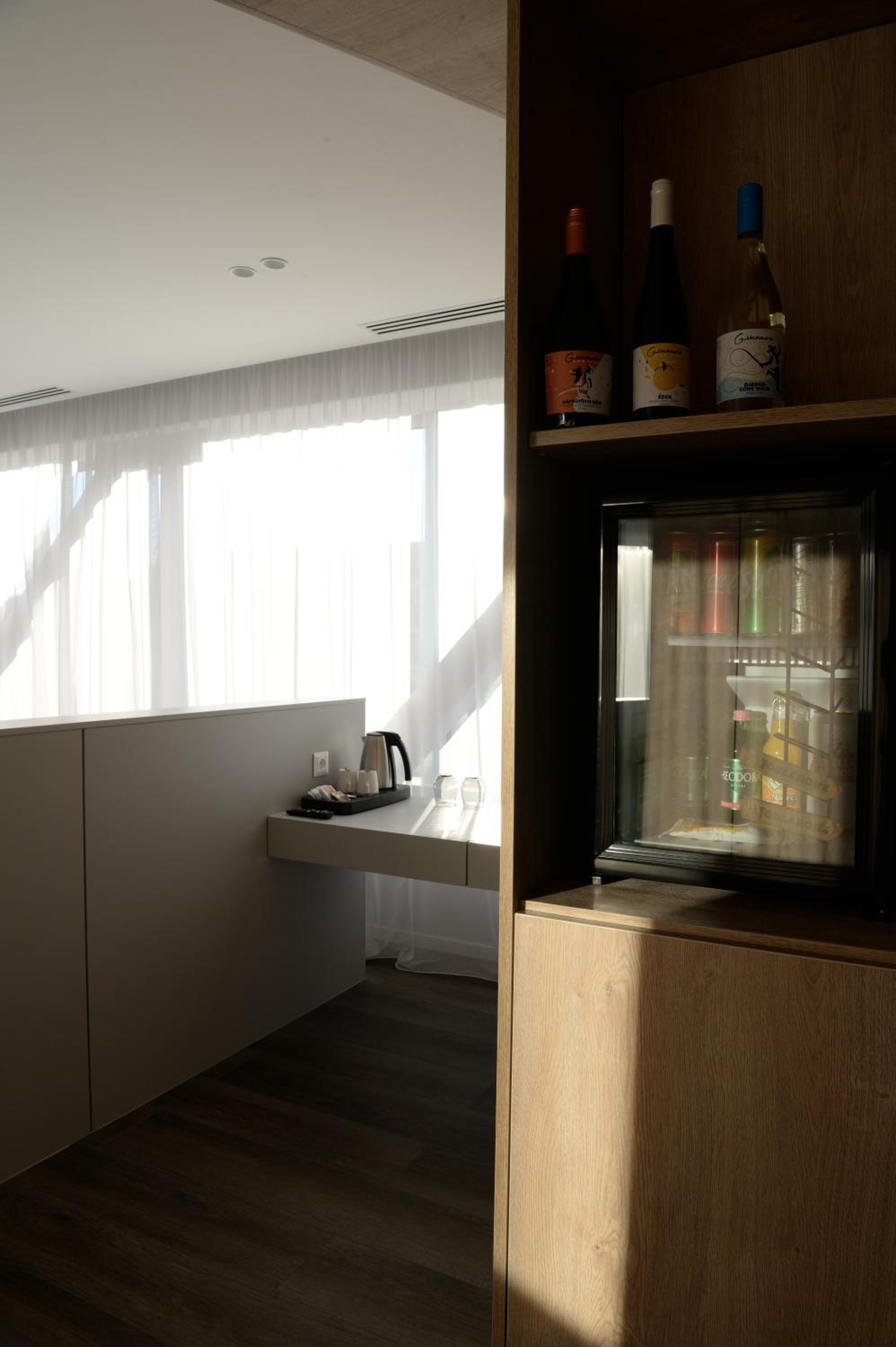 Deluxe Double Room - Photo 7