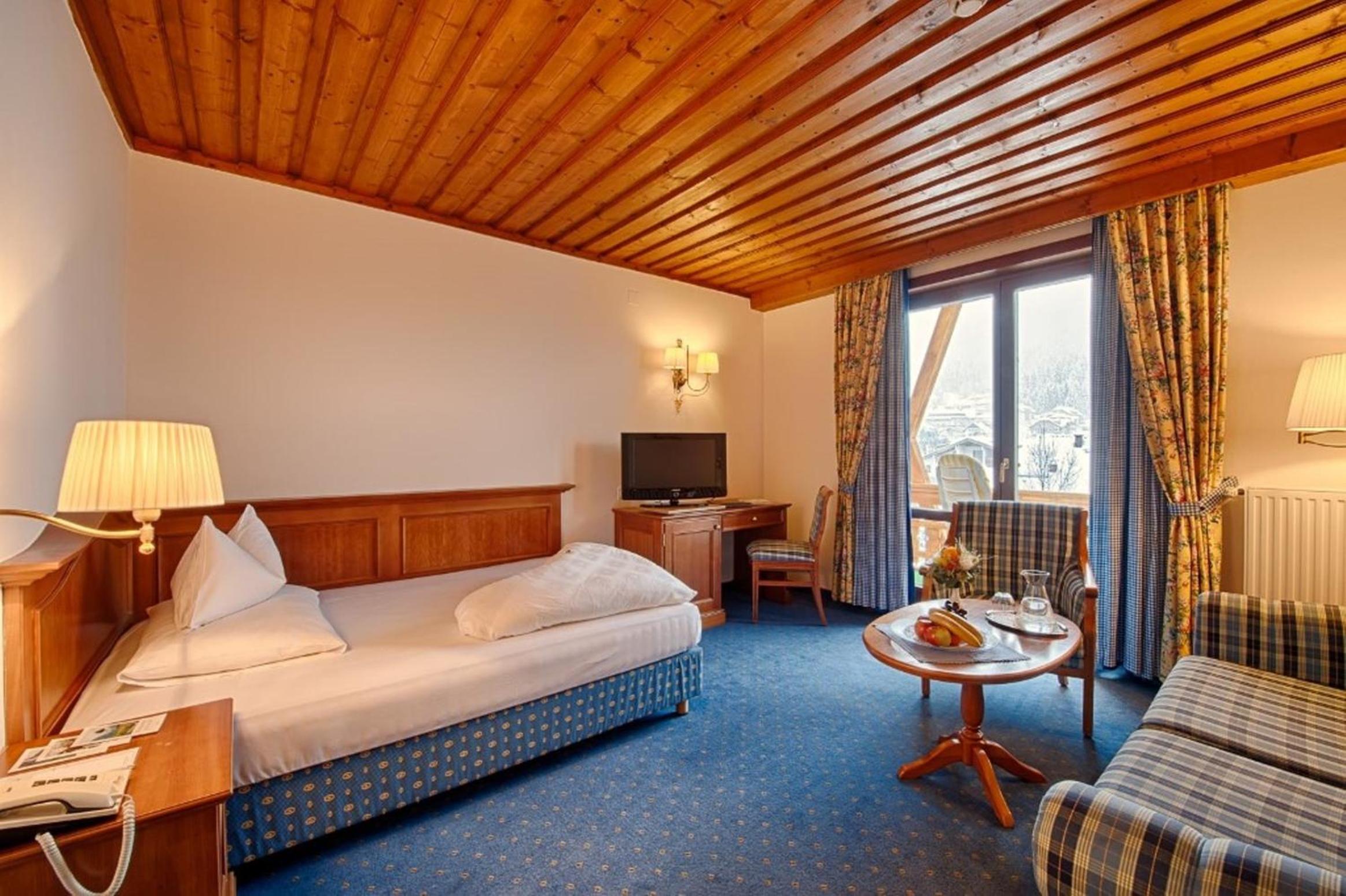Luxury Single Room