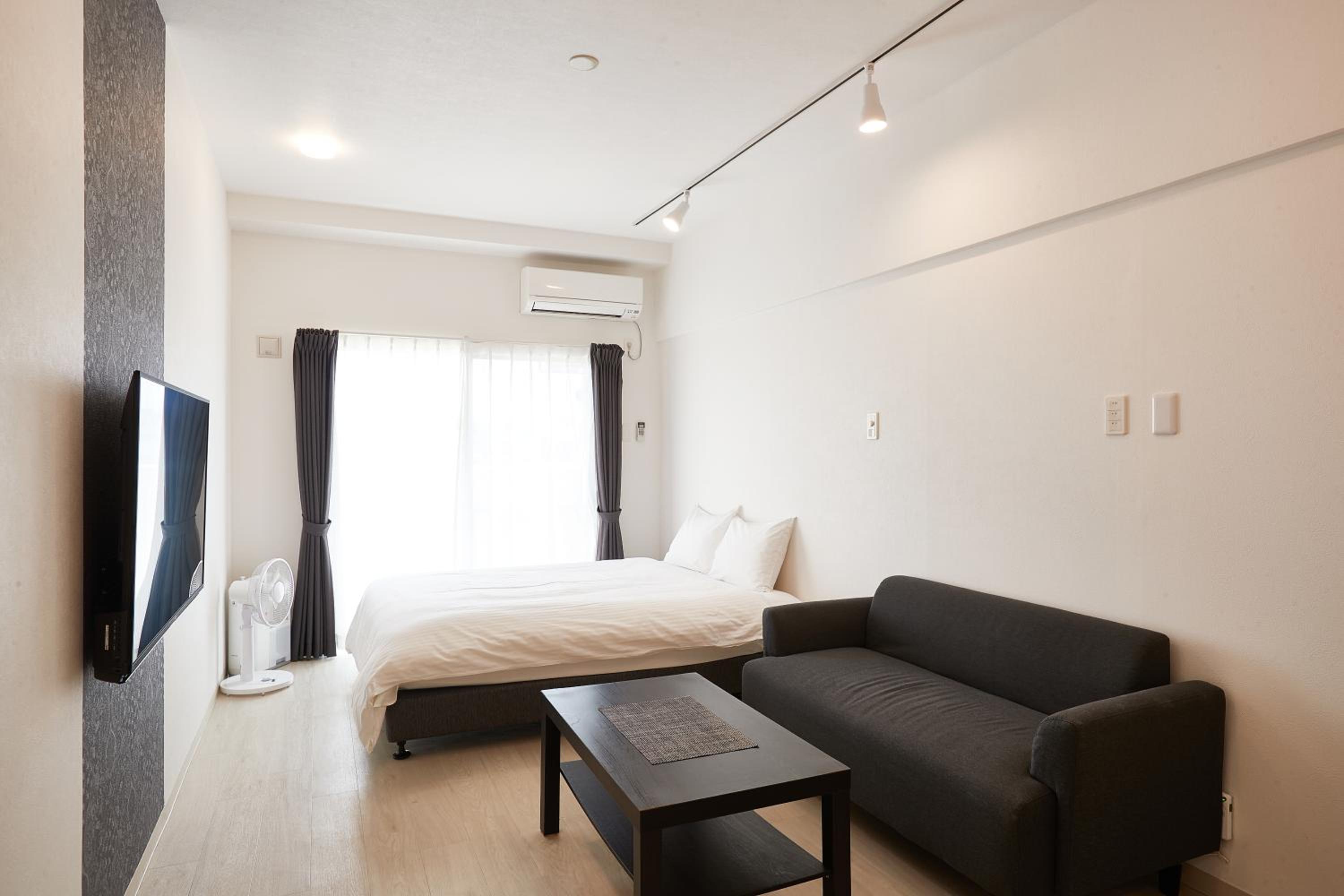 Double Room - Photo 10