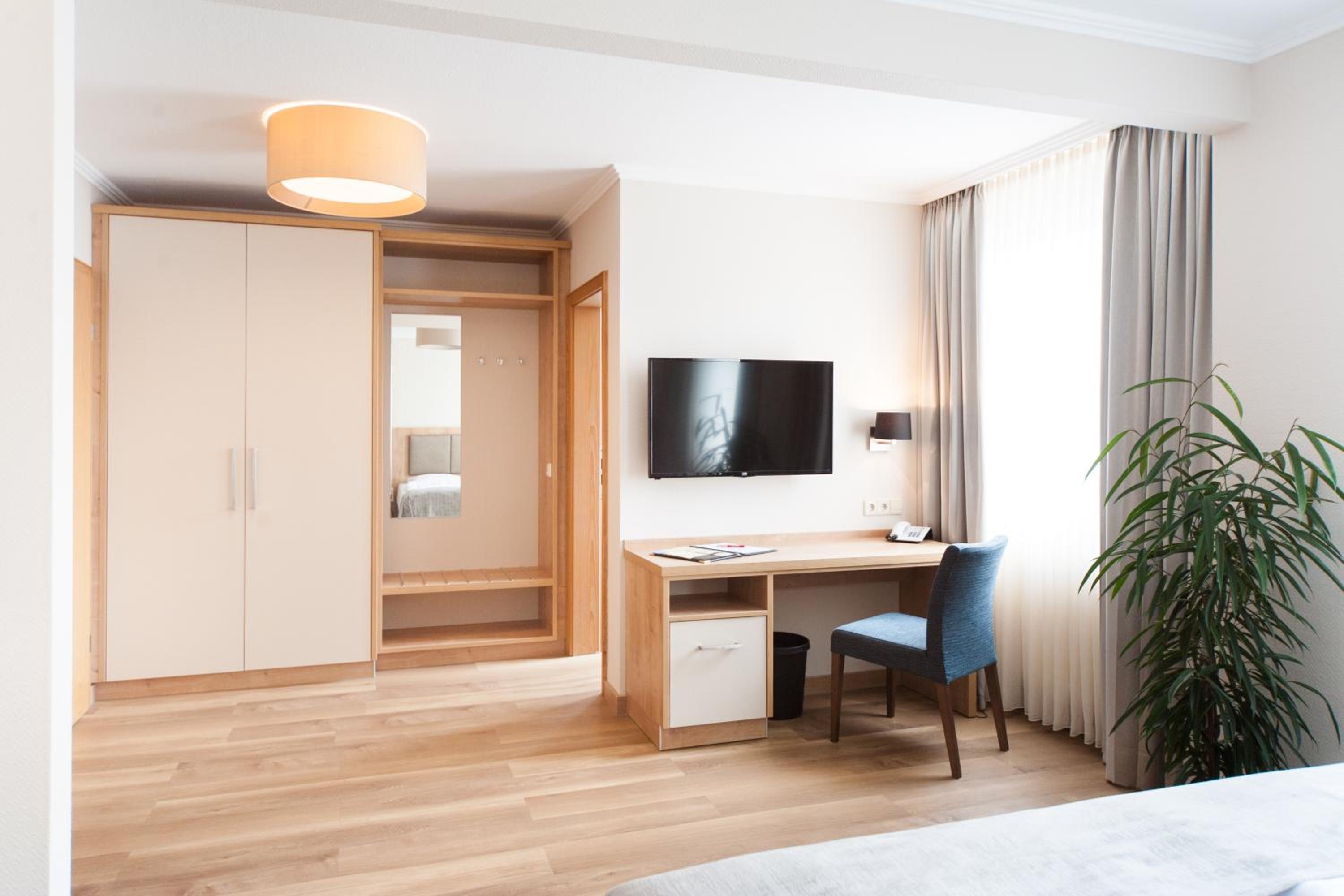 Comfort Double Room with Air Condition - Photo 1