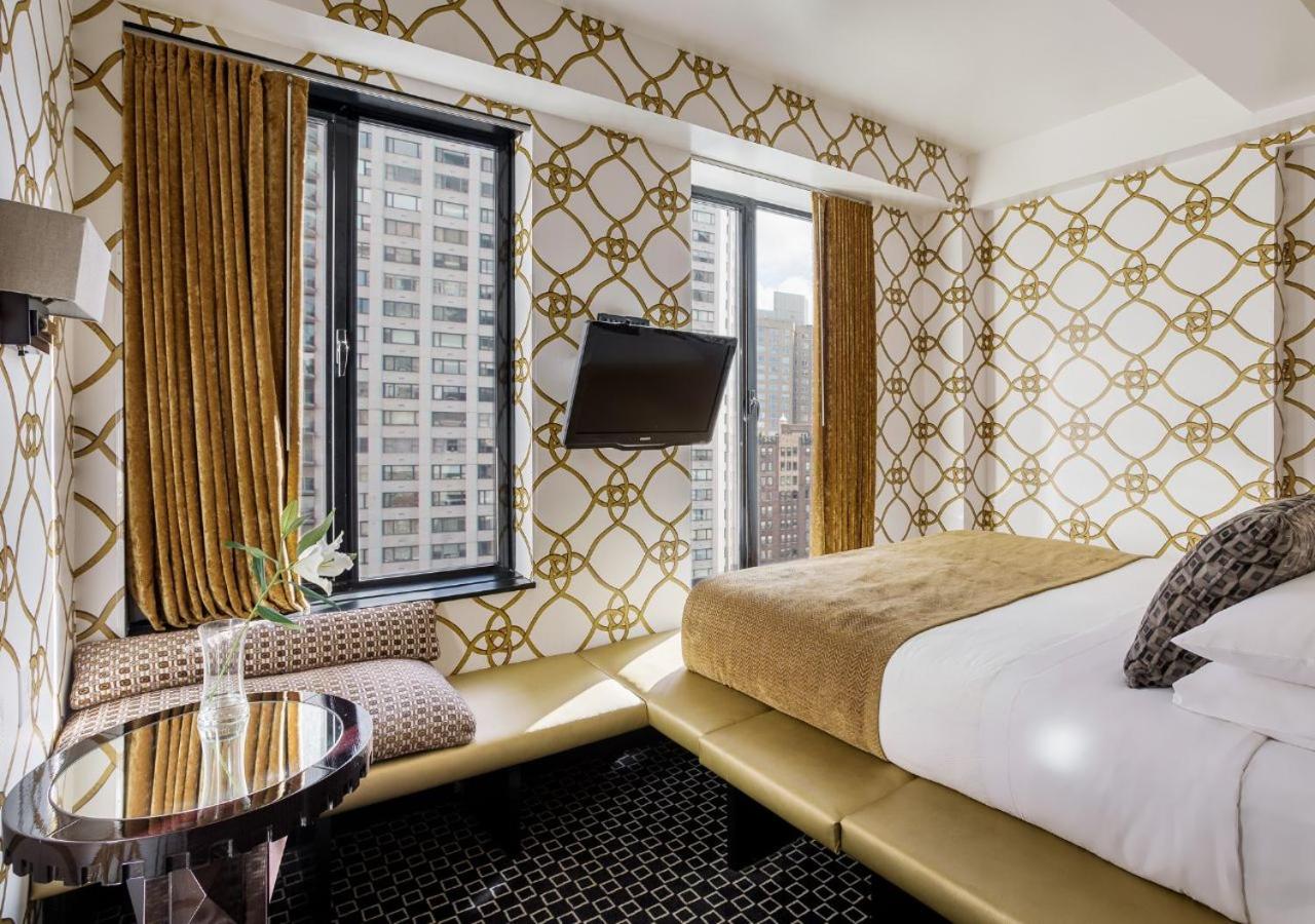 Standard King Room photo 3