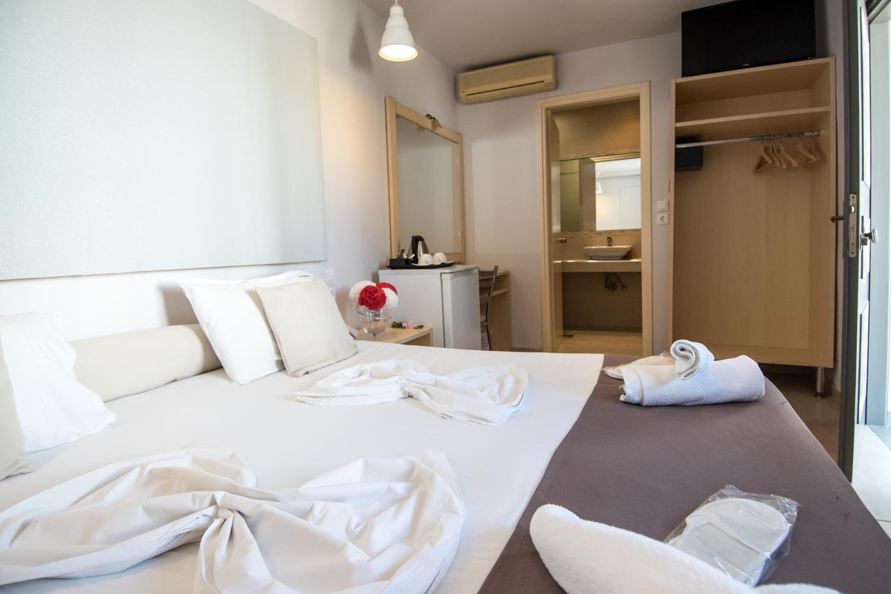Double Room with Terrace photo 2
