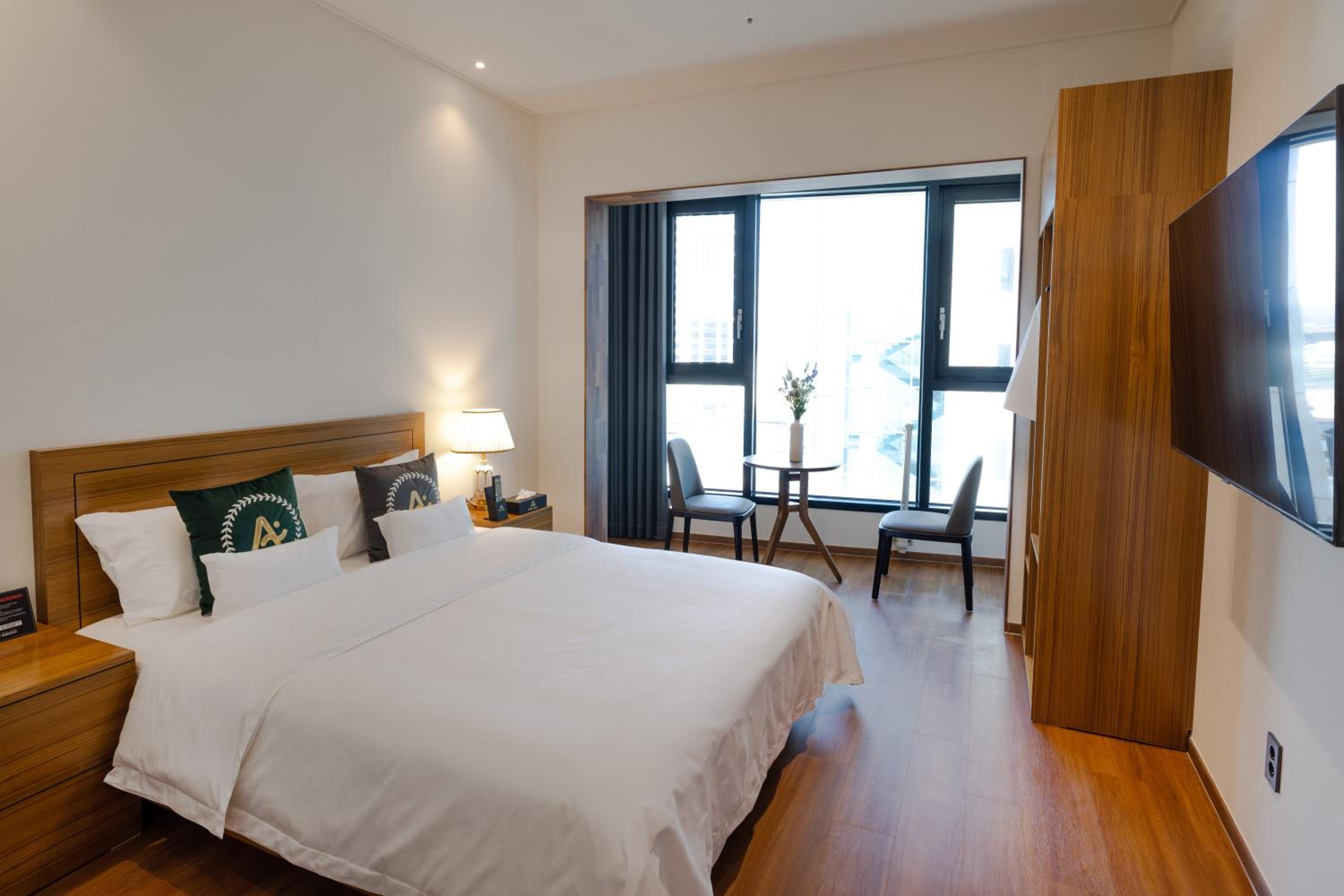 Standard Double Room - Photo 2