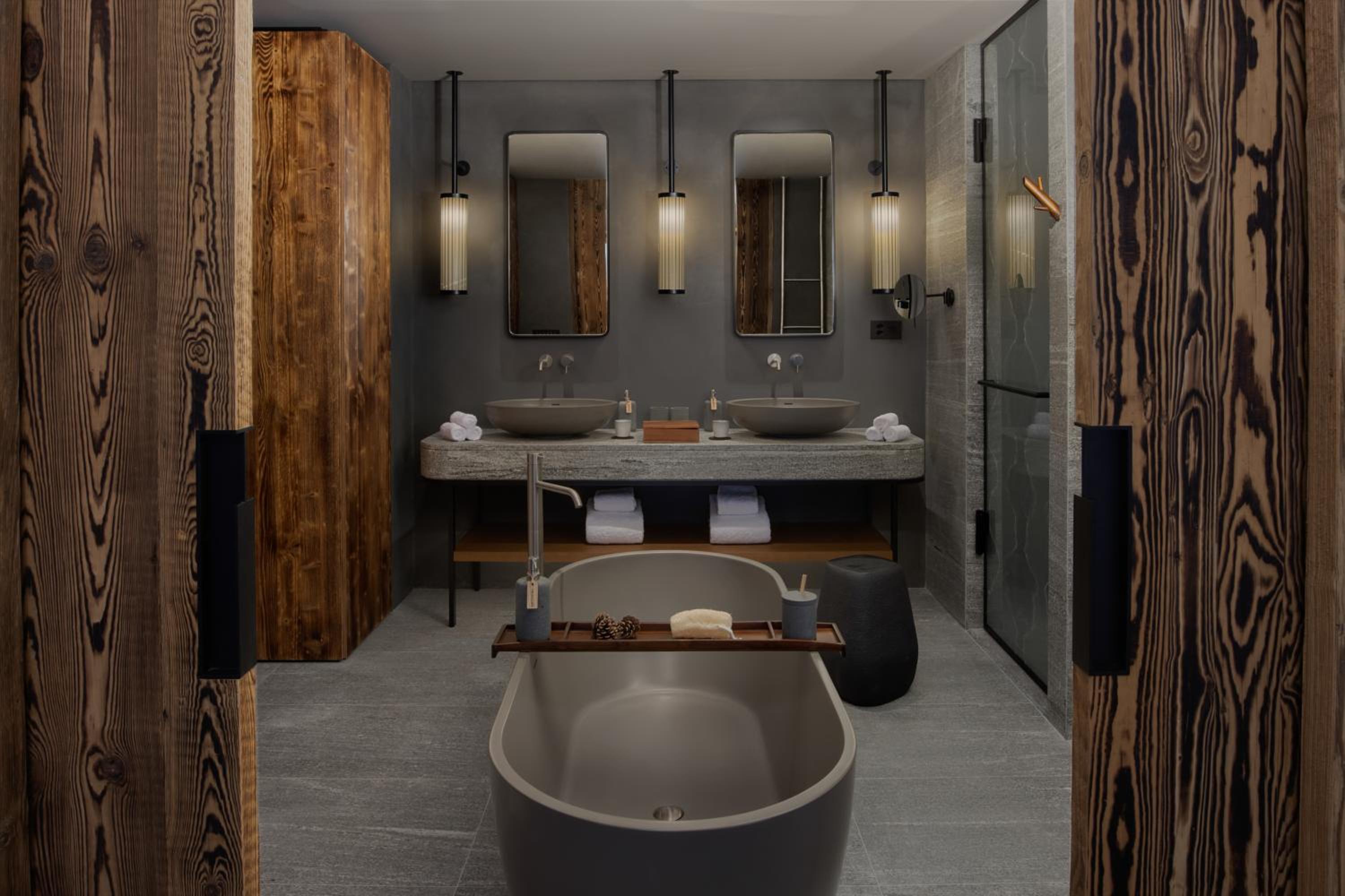 Three Bedroom Terrace Suite - Photo 5