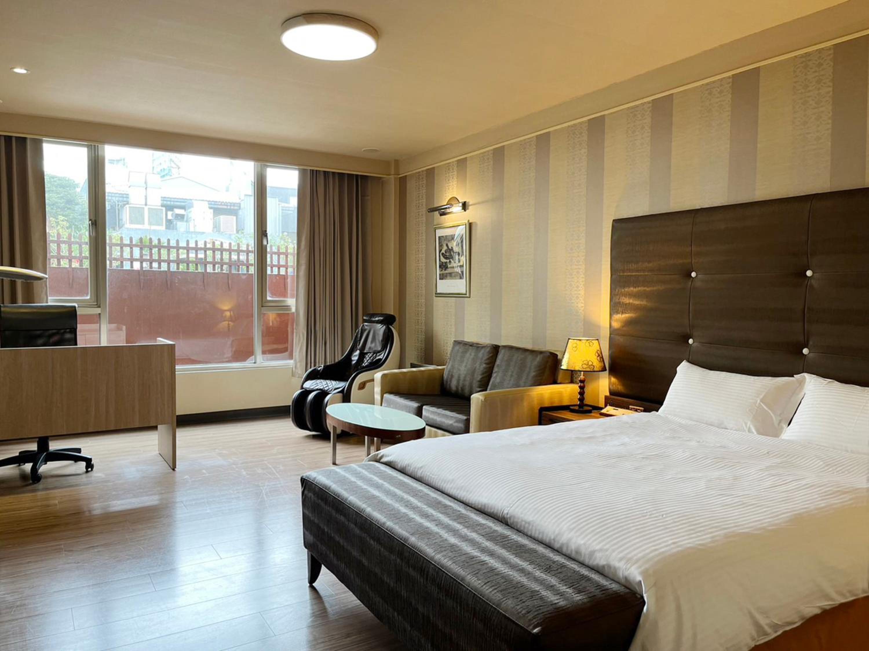 Royal Double Room