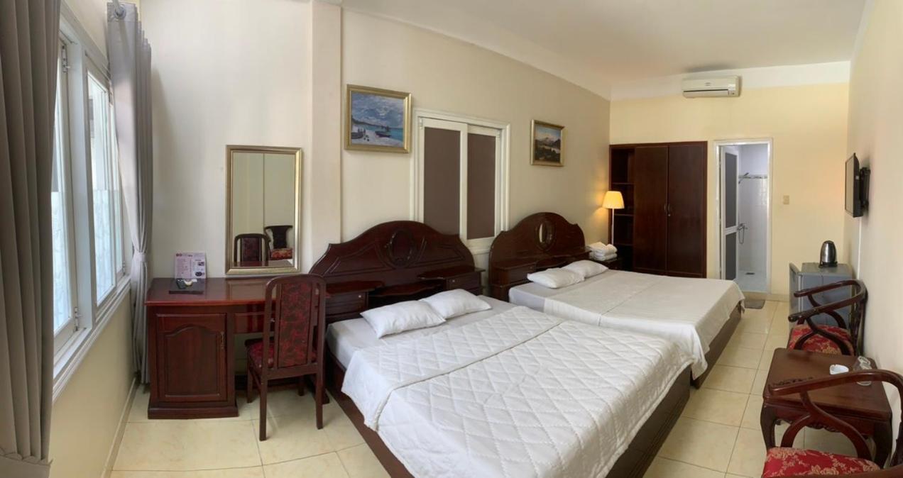 Standard Quadruple Room - Photo 9